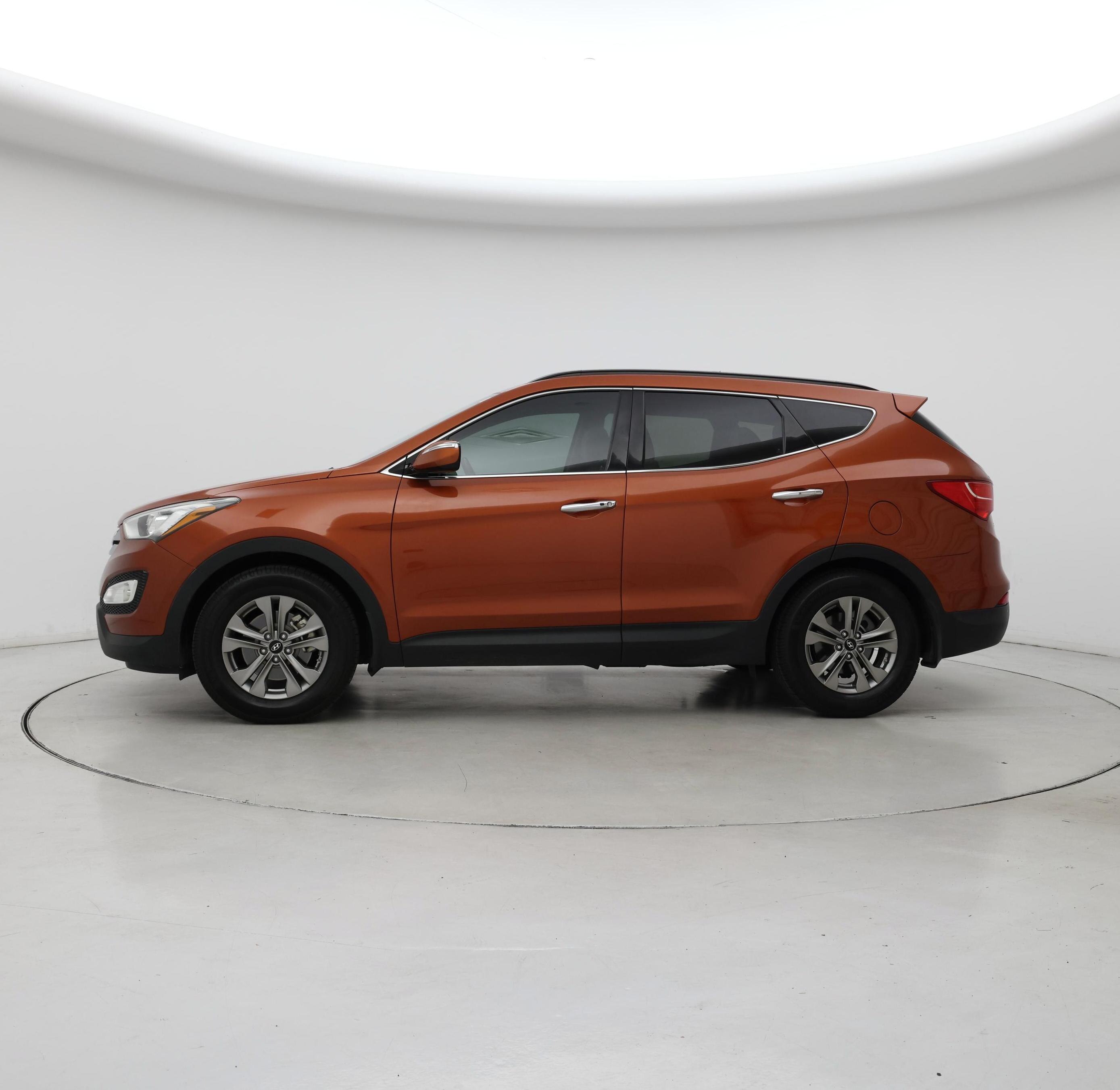 Thumbnail: 2016 Hyundai Santa Fe - 3