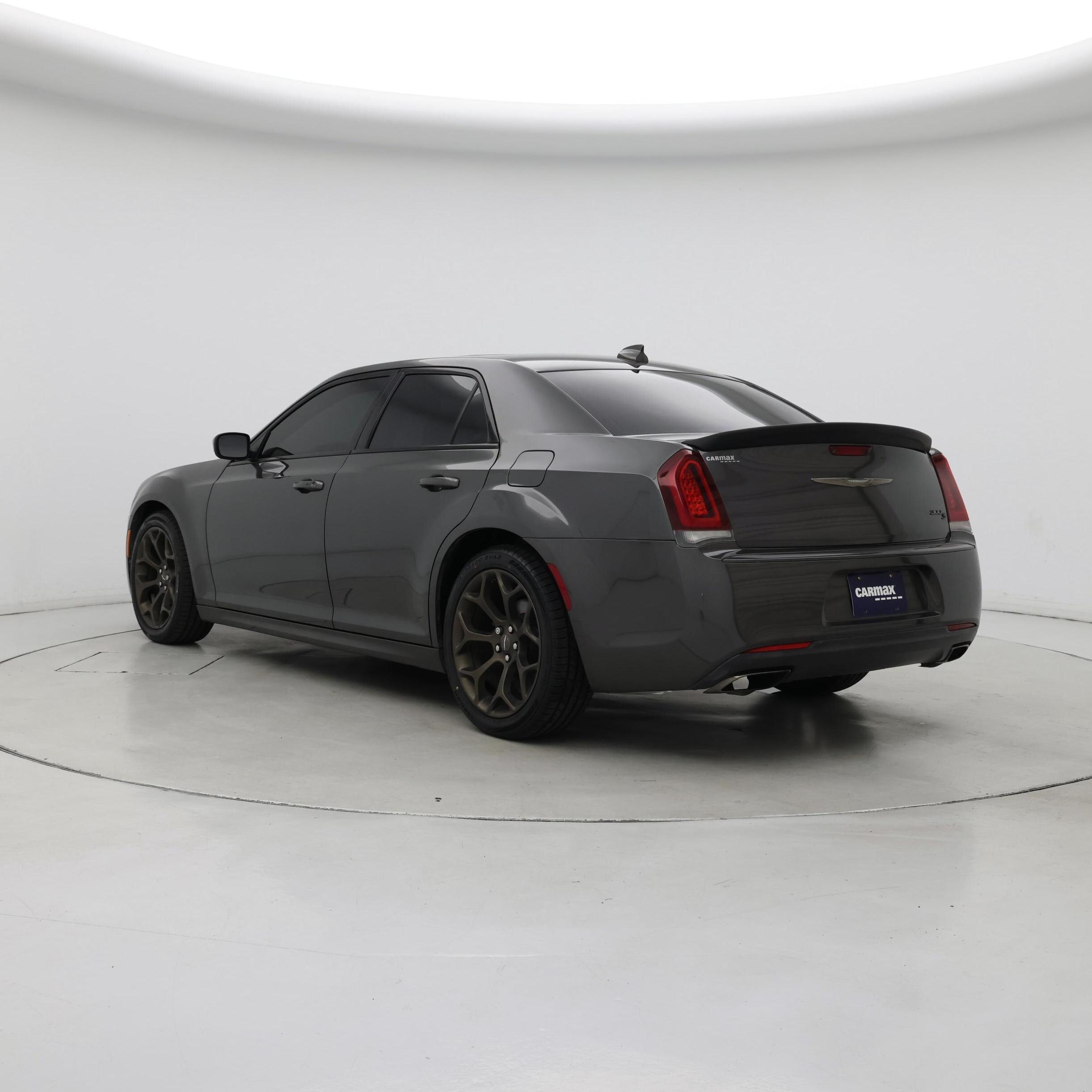 Thumbnail: 2019 Chrysler 300 - 2
