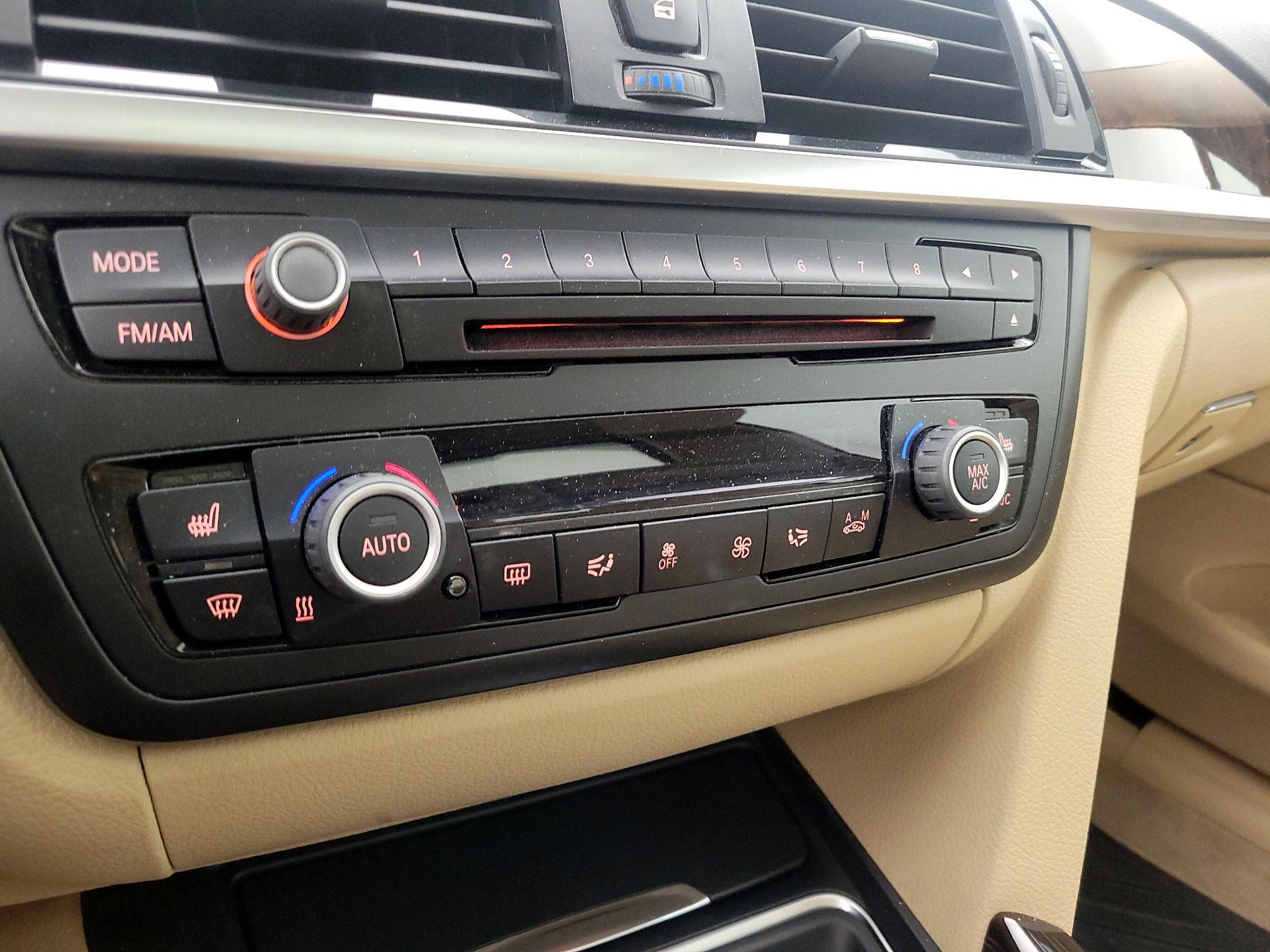Thumbnail: 2014 BMW 4 Series - 15