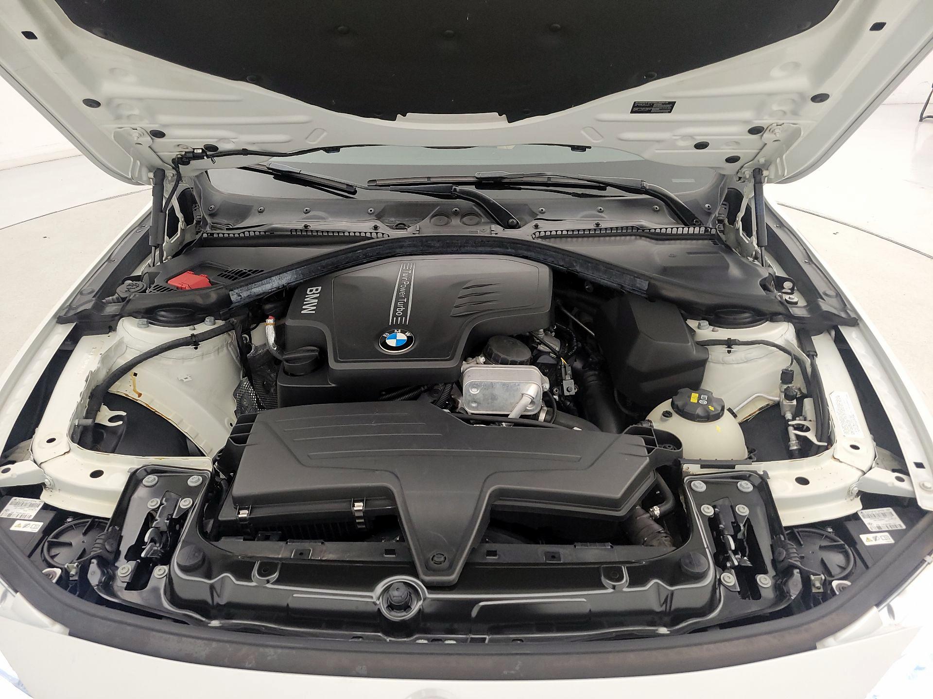 Thumbnail: 2014 BMW 4 Series - 20