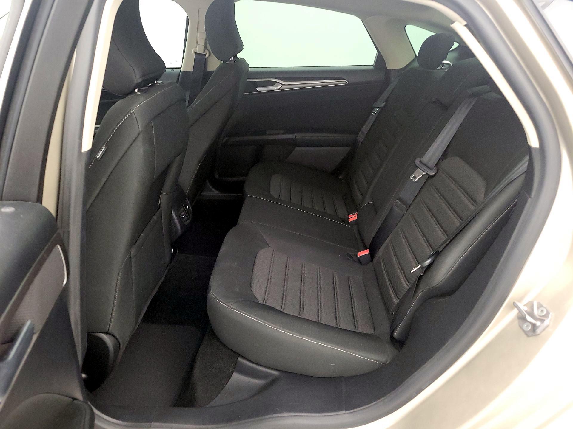 Thumbnail: 2019 Ford Fusion - 20