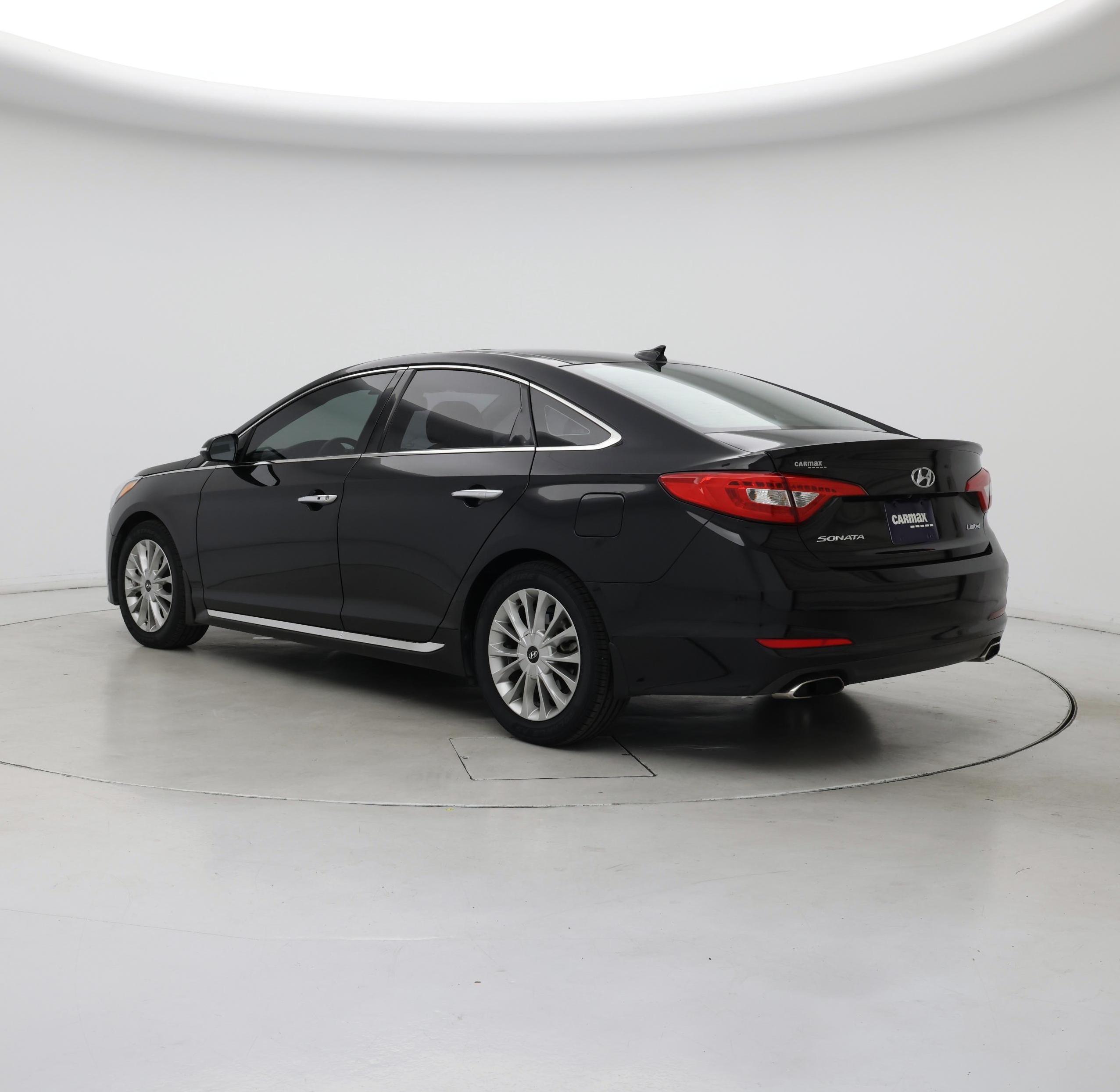 Thumbnail: 2015 Hyundai Sonata - 2