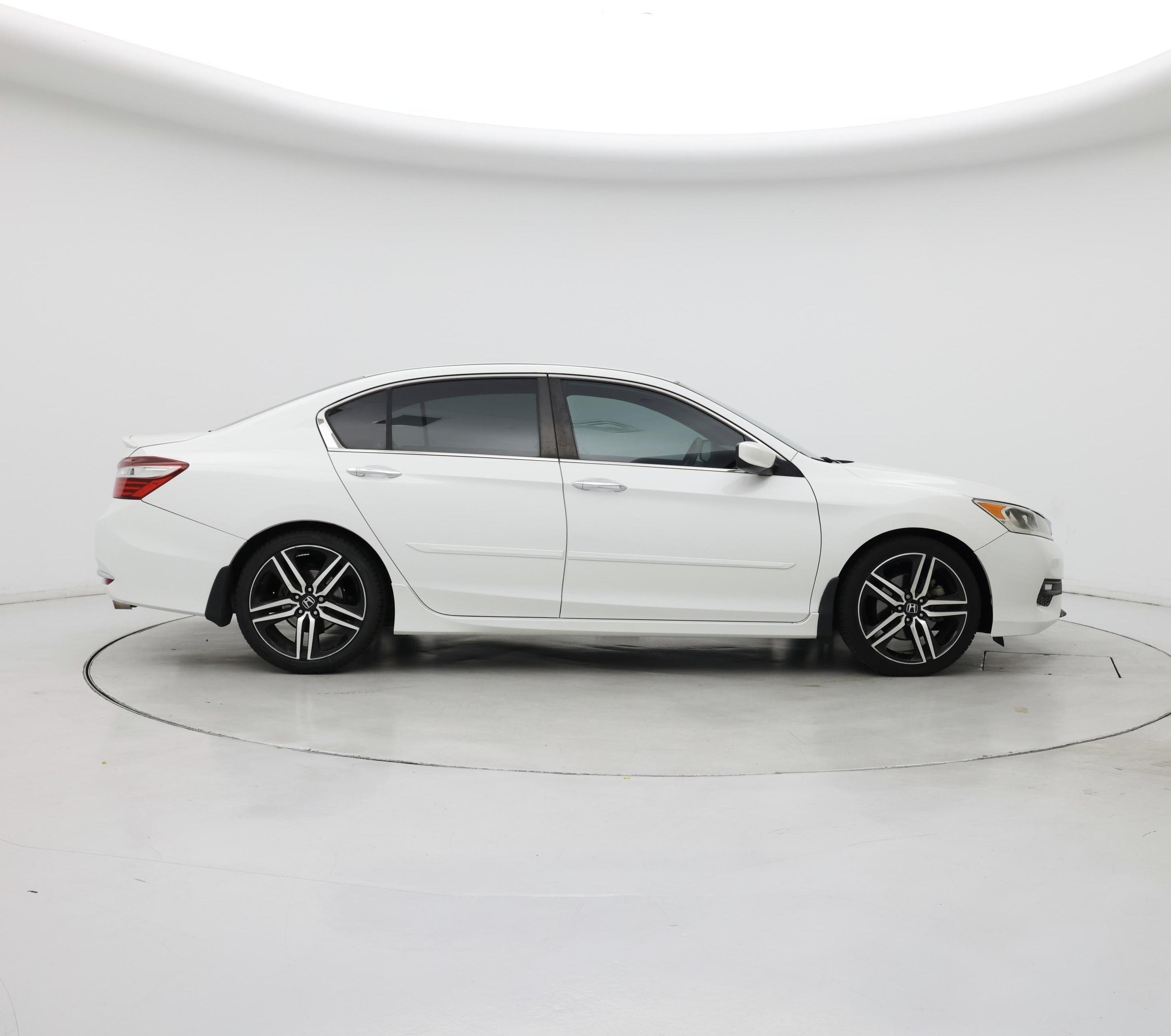 Thumbnail: 2017 Honda Accord - 7