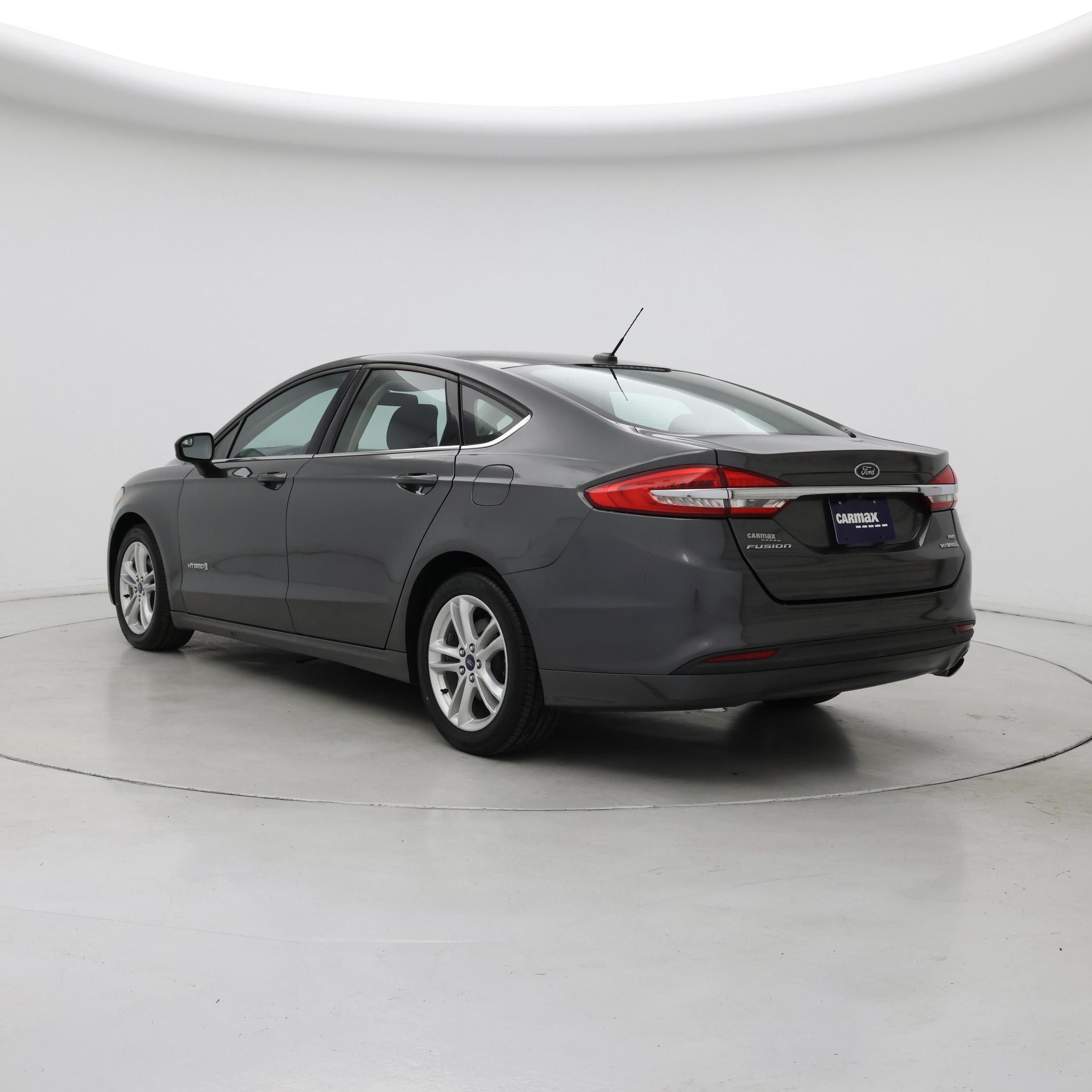 Thumbnail: 2018 Ford Fusion - 2