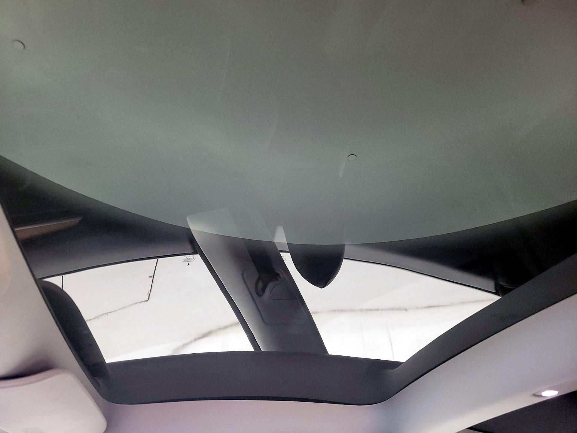 Thumbnail: 2022 Tesla Model 3 - 19