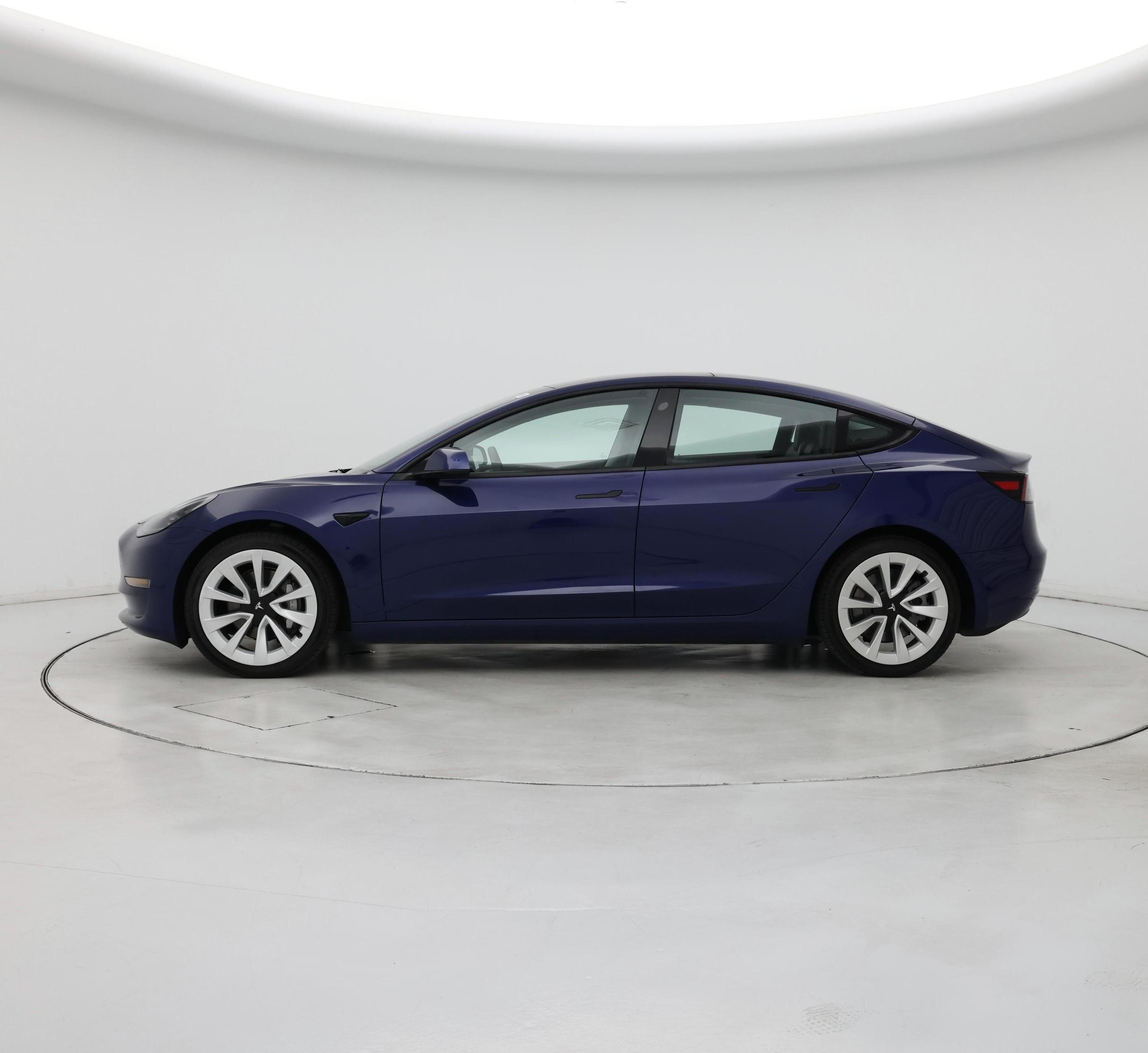 Thumbnail: 2022 Tesla Model 3 - 3