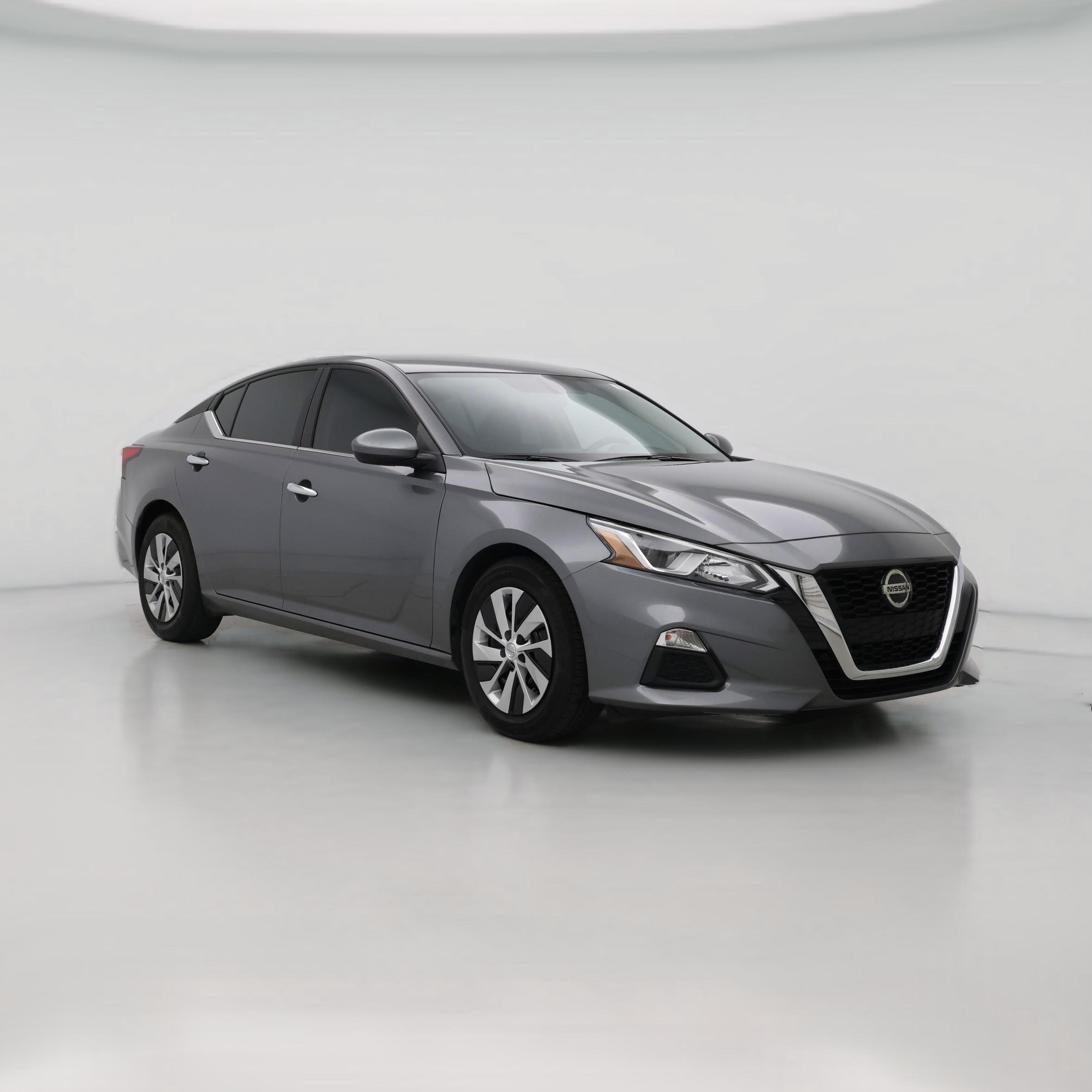 Thumbnail: 2020 Nissan Altima - 1