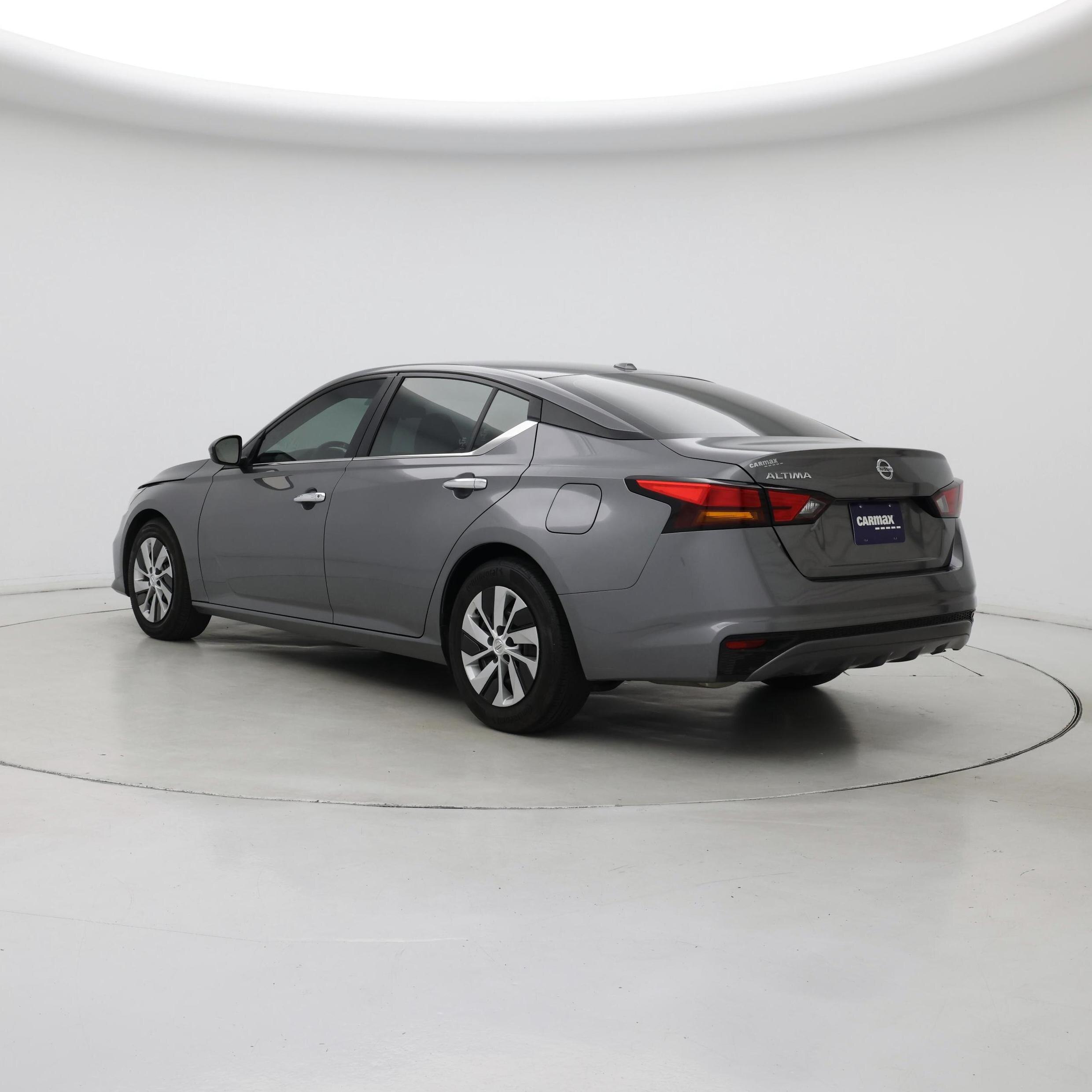 Thumbnail: 2020 Nissan Altima - 2