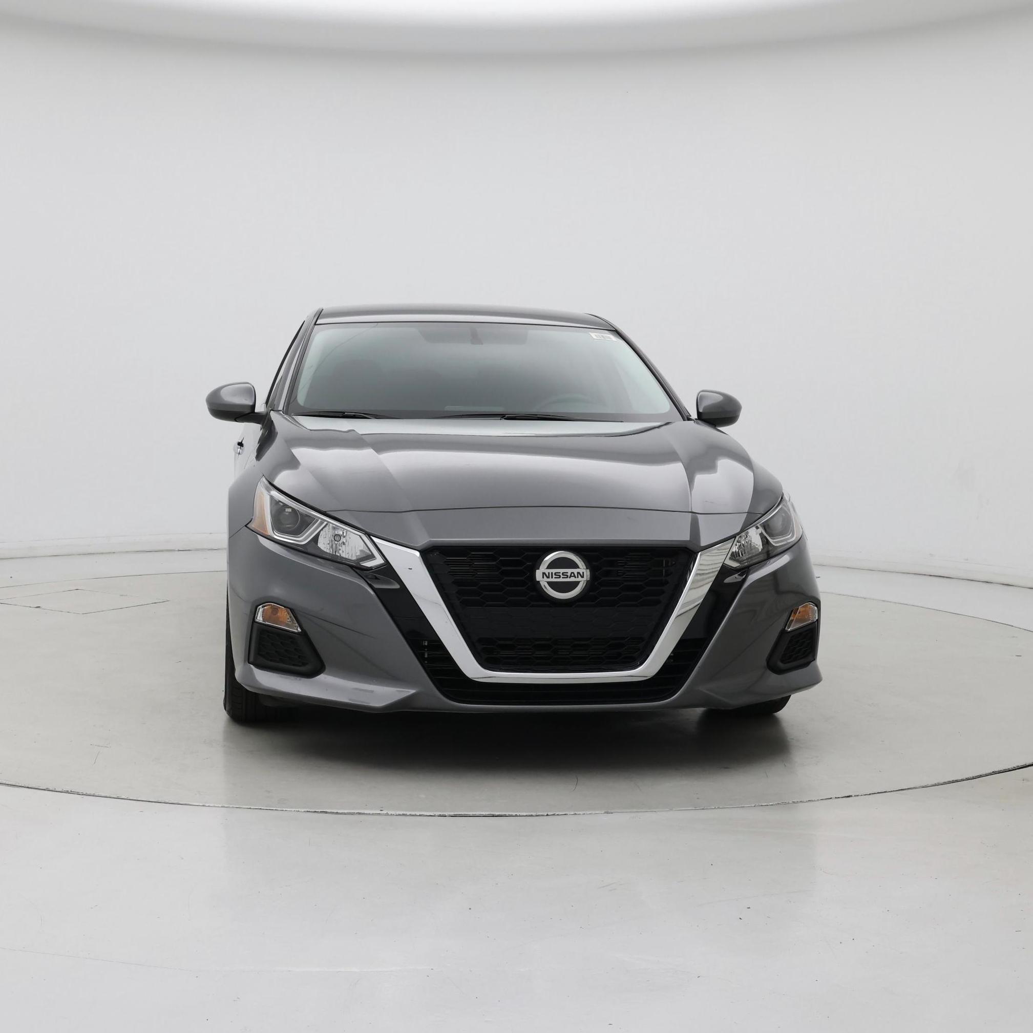 Thumbnail: 2020 Nissan Altima - 5