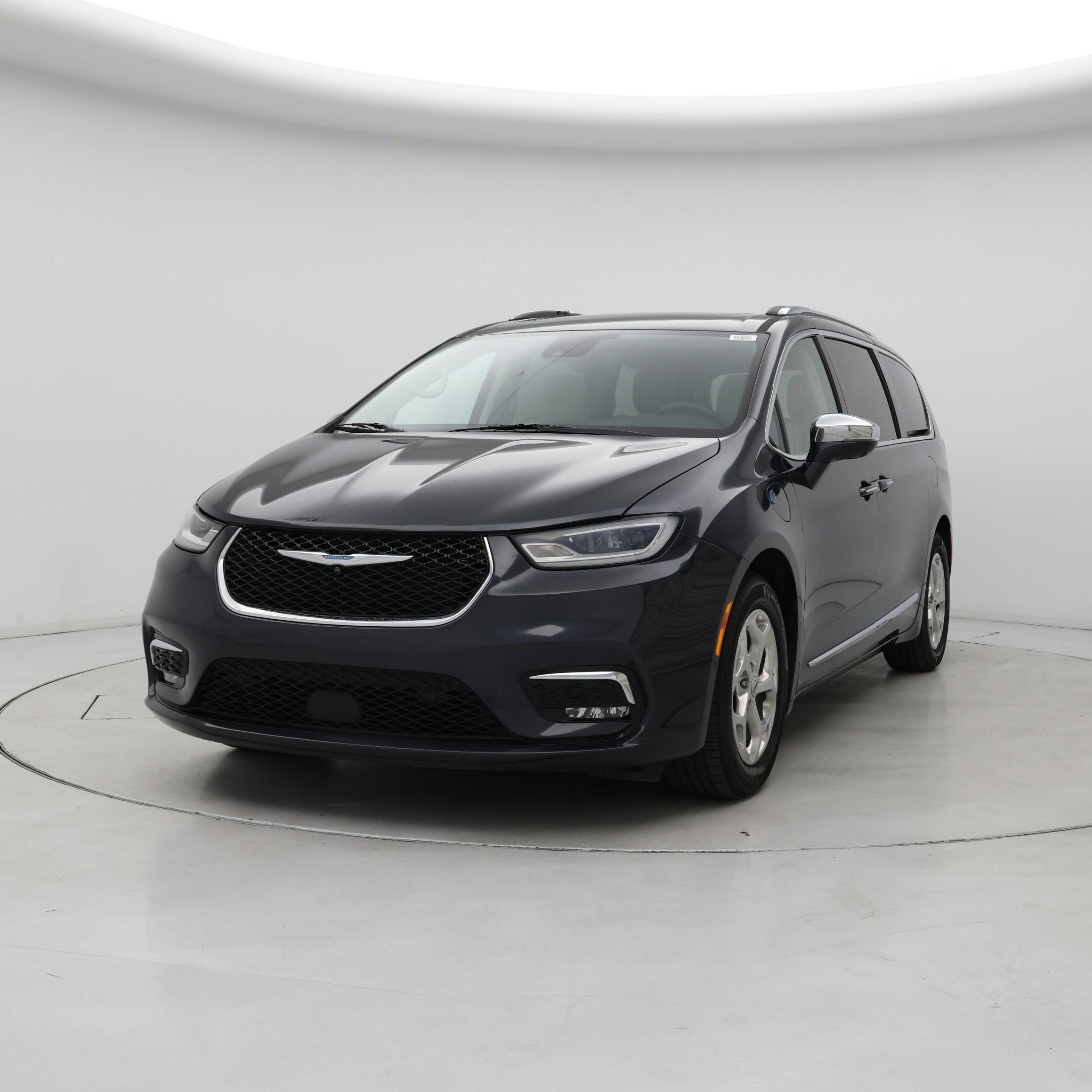 Thumbnail: 2021 Chrysler Pacifica - 4