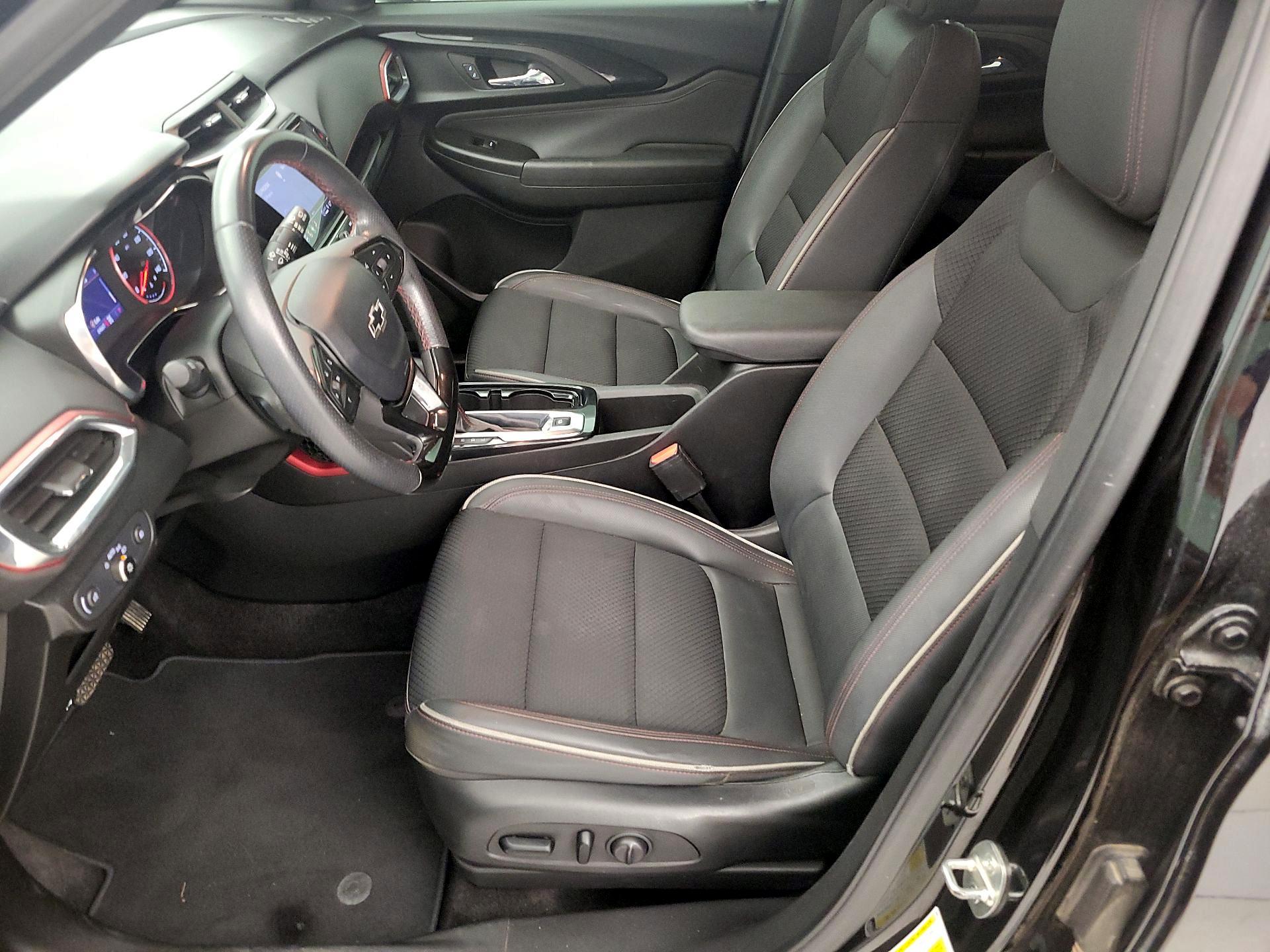 Thumbnail: 2021 Chevrolet TrailBlazer - 11