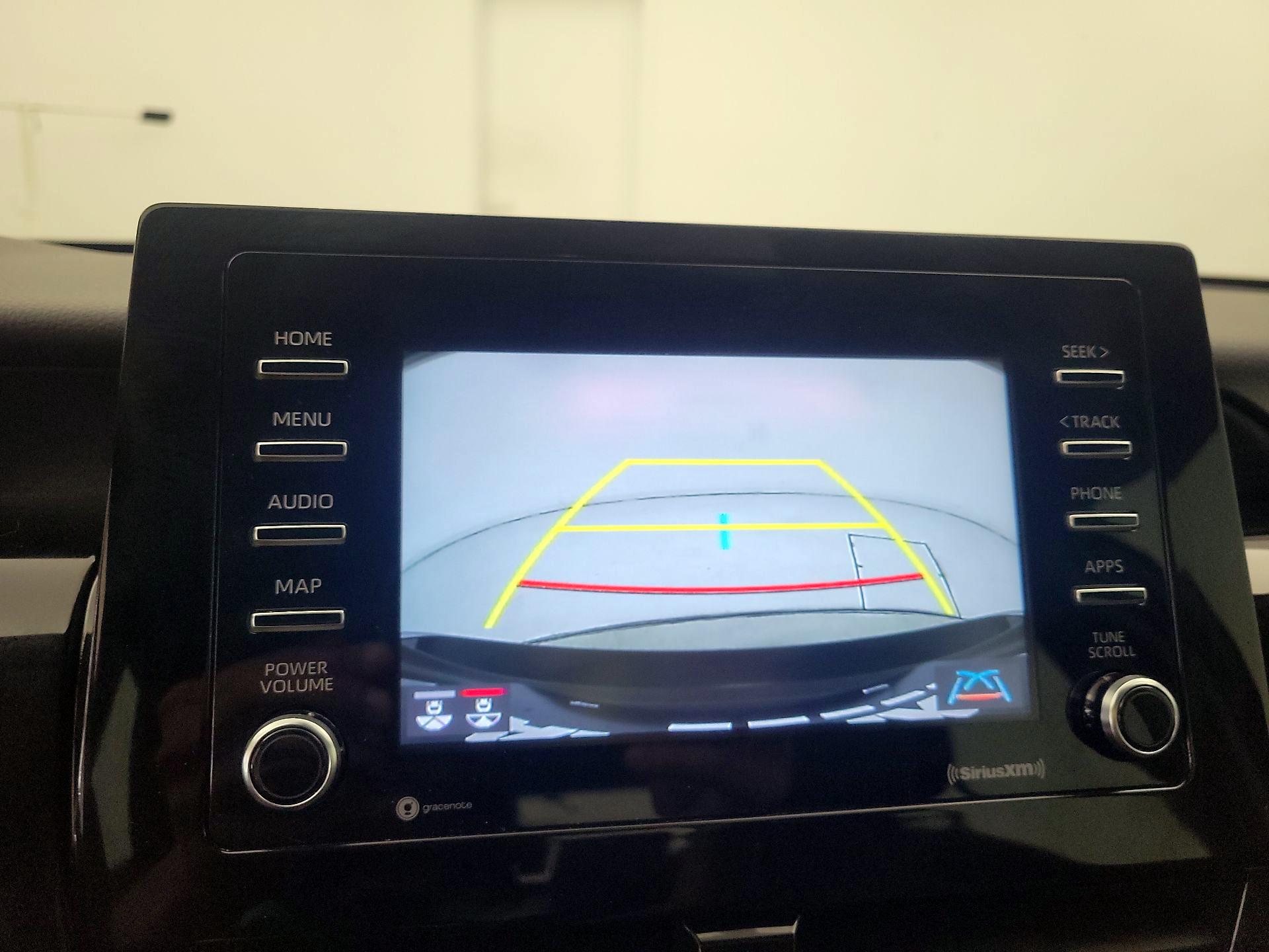 Thumbnail: 2021 Toyota Camry - 14