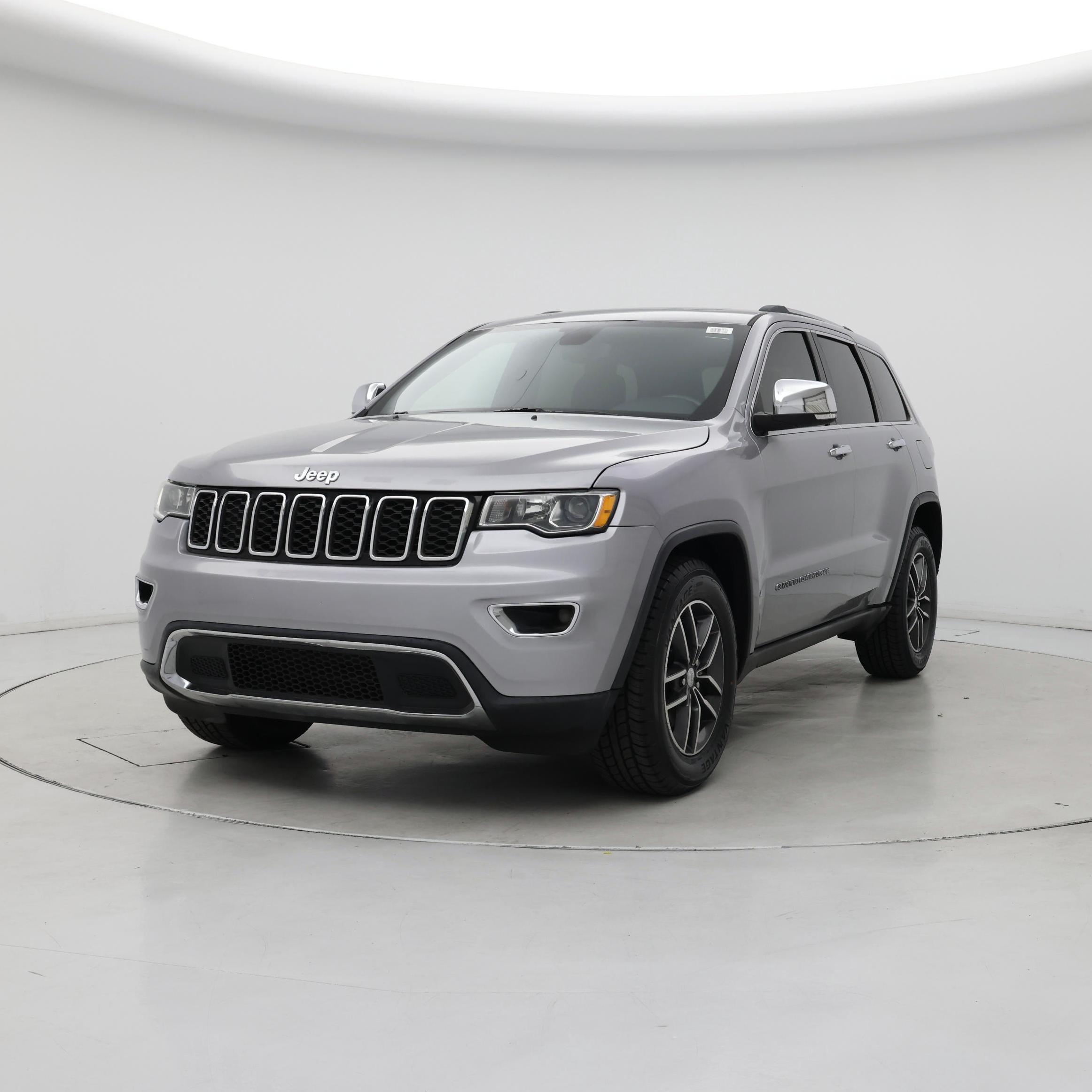 Thumbnail: 2018 Jeep Grand Cherokee - 4