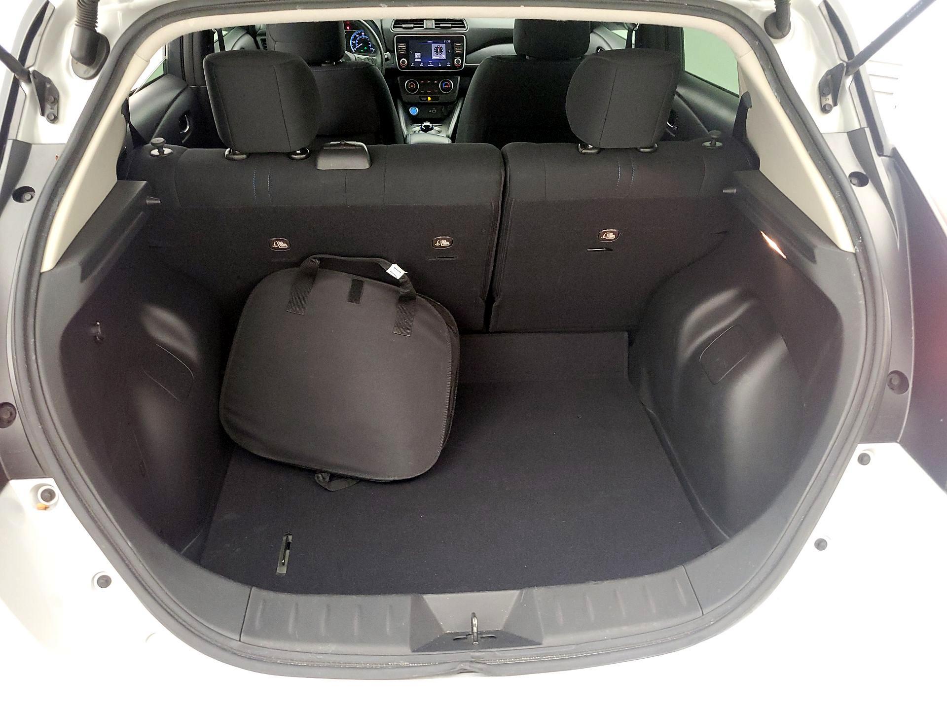 Thumbnail: 2019 Nissan Leaf - 20