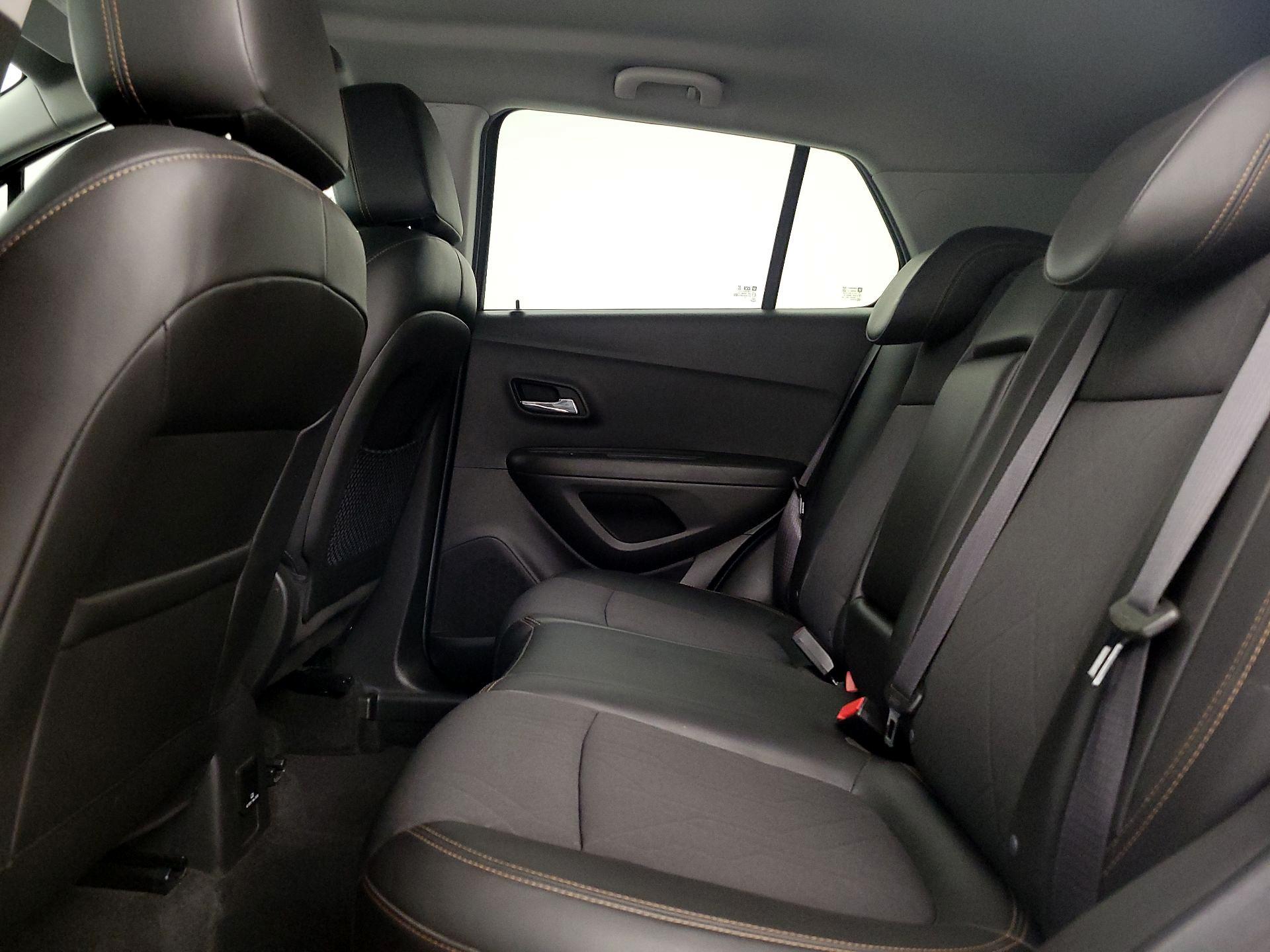 Thumbnail: 2018 Chevrolet Trax - 19