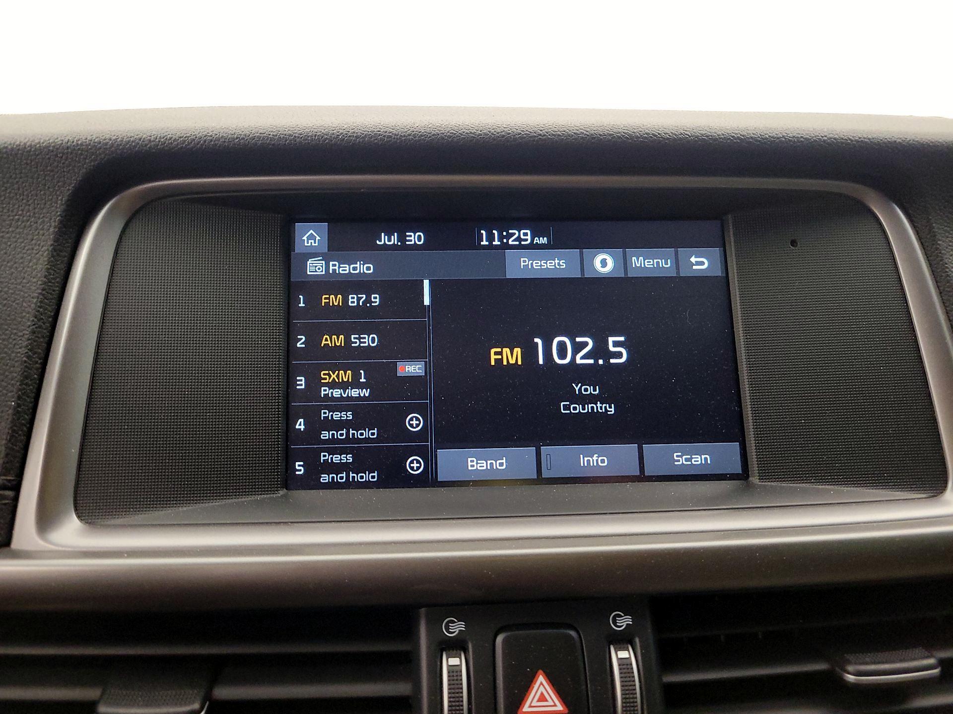 Thumbnail: 2018 Kia Optima - 15