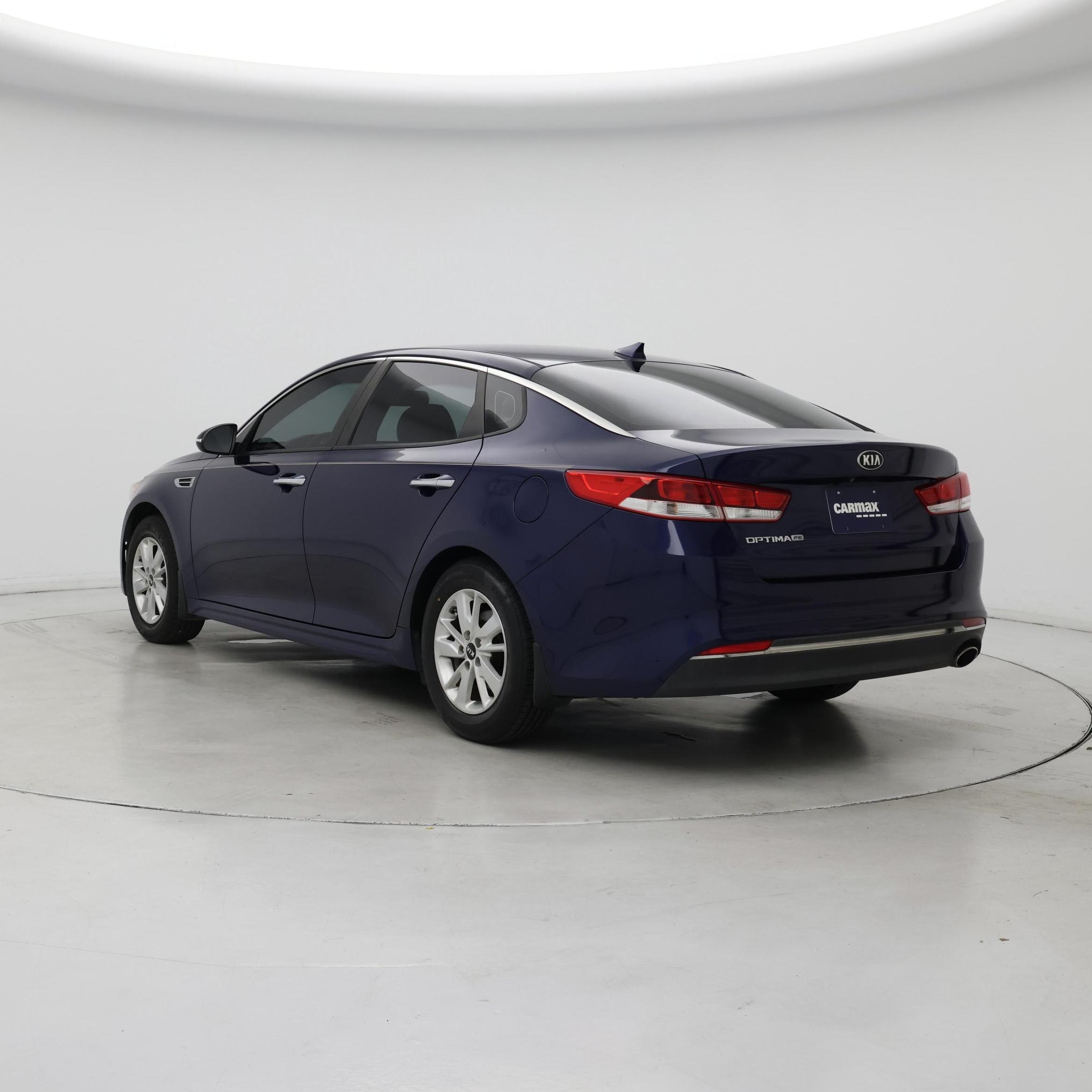 Thumbnail: 2018 Kia Optima - 2