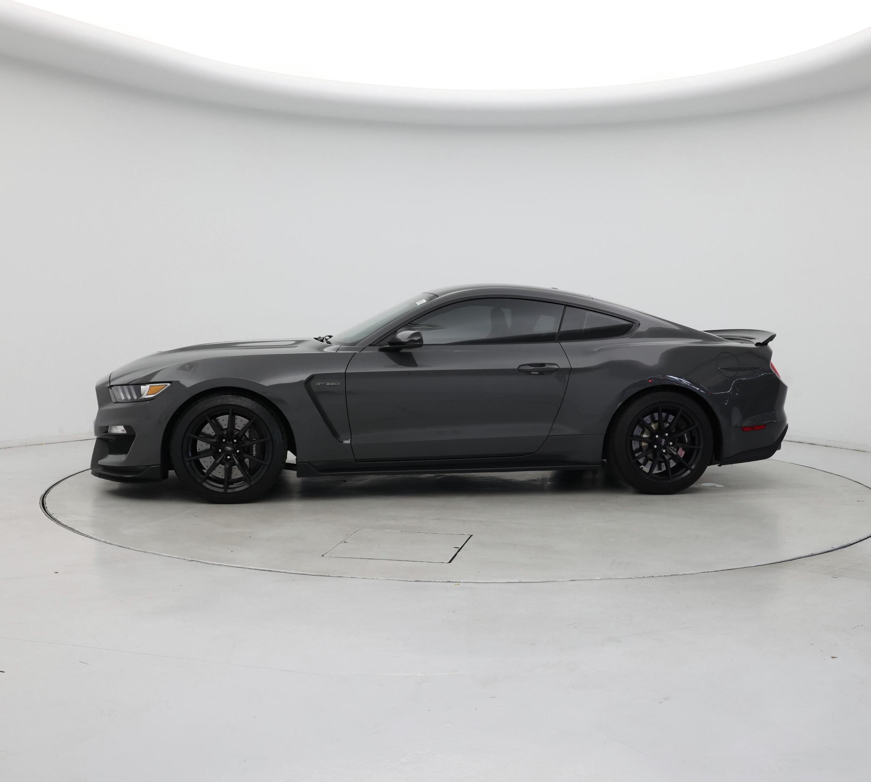 Thumbnail: 2018 Ford Mustang - 3