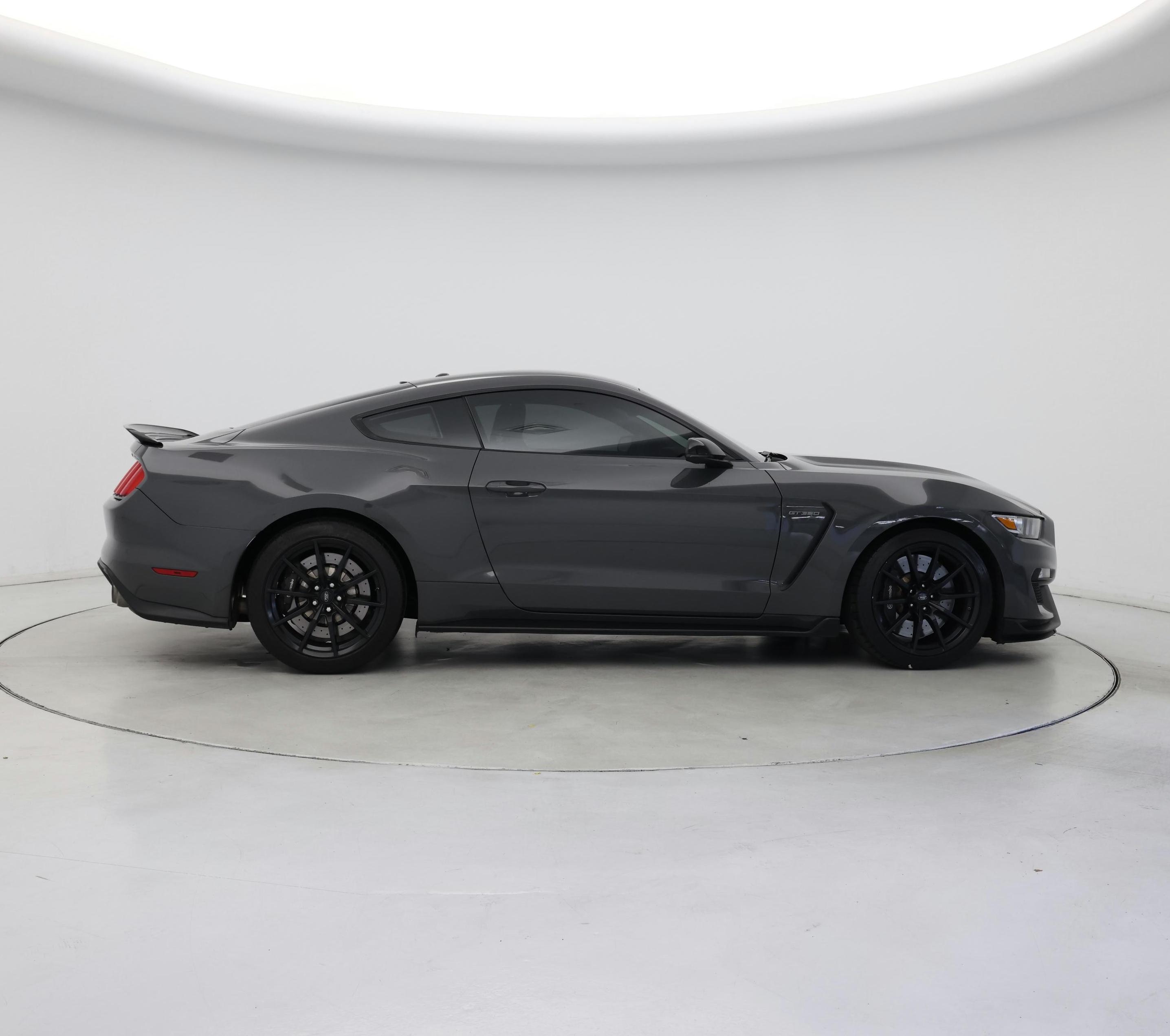 Thumbnail: 2018 Ford Mustang - 7