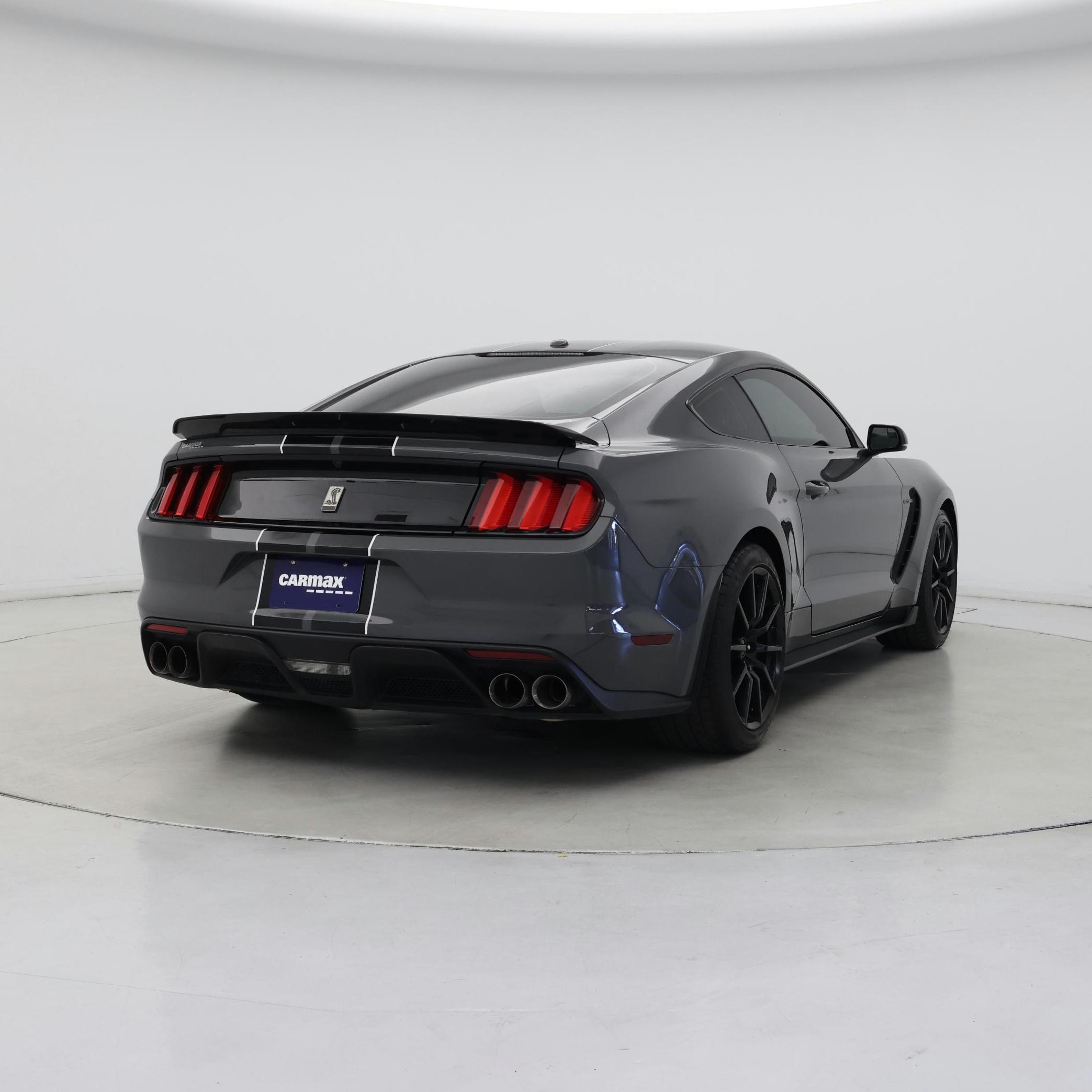 Thumbnail: 2018 Ford Mustang - 8