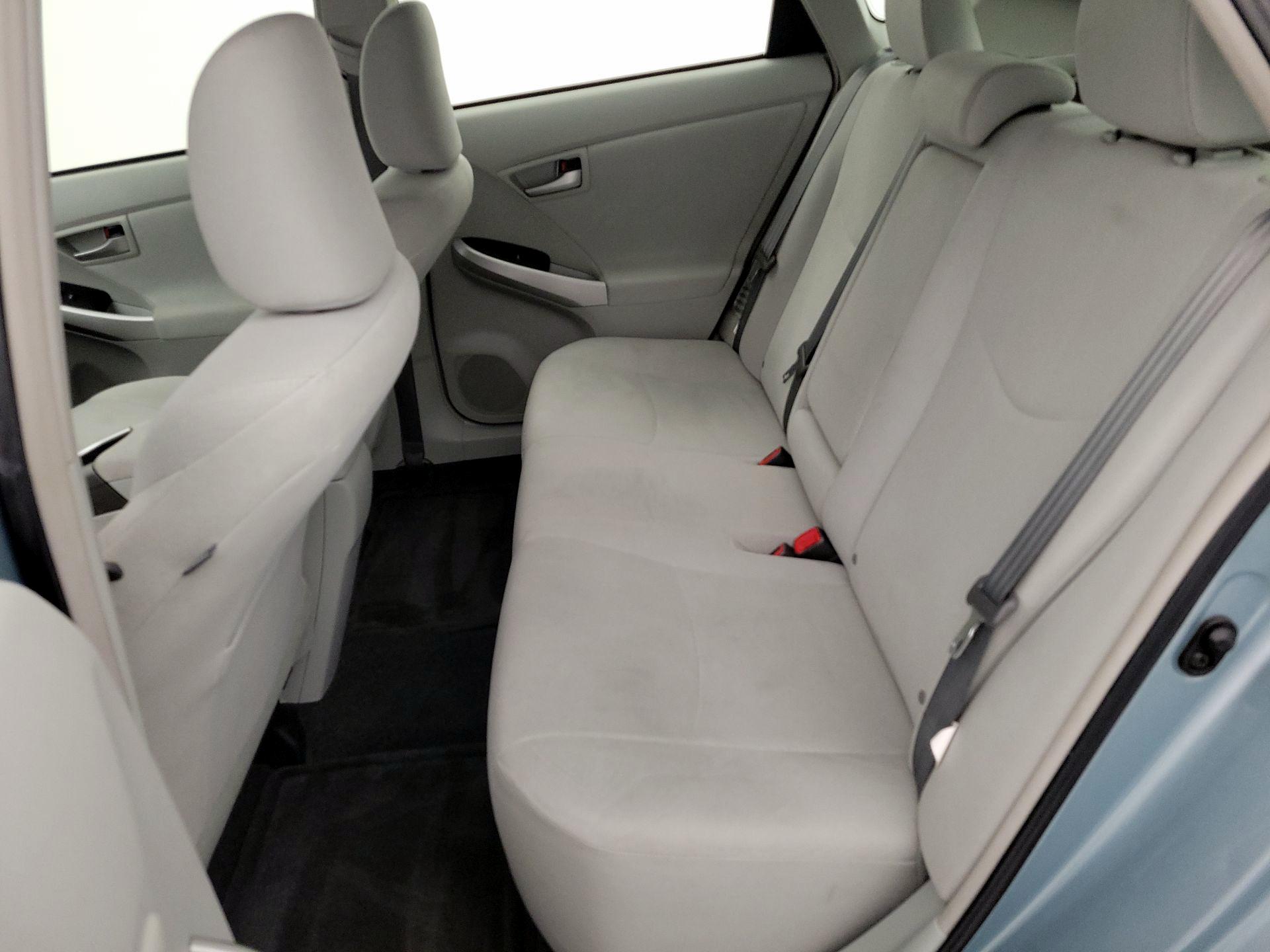 Thumbnail: 2014 Toyota Prius - 19