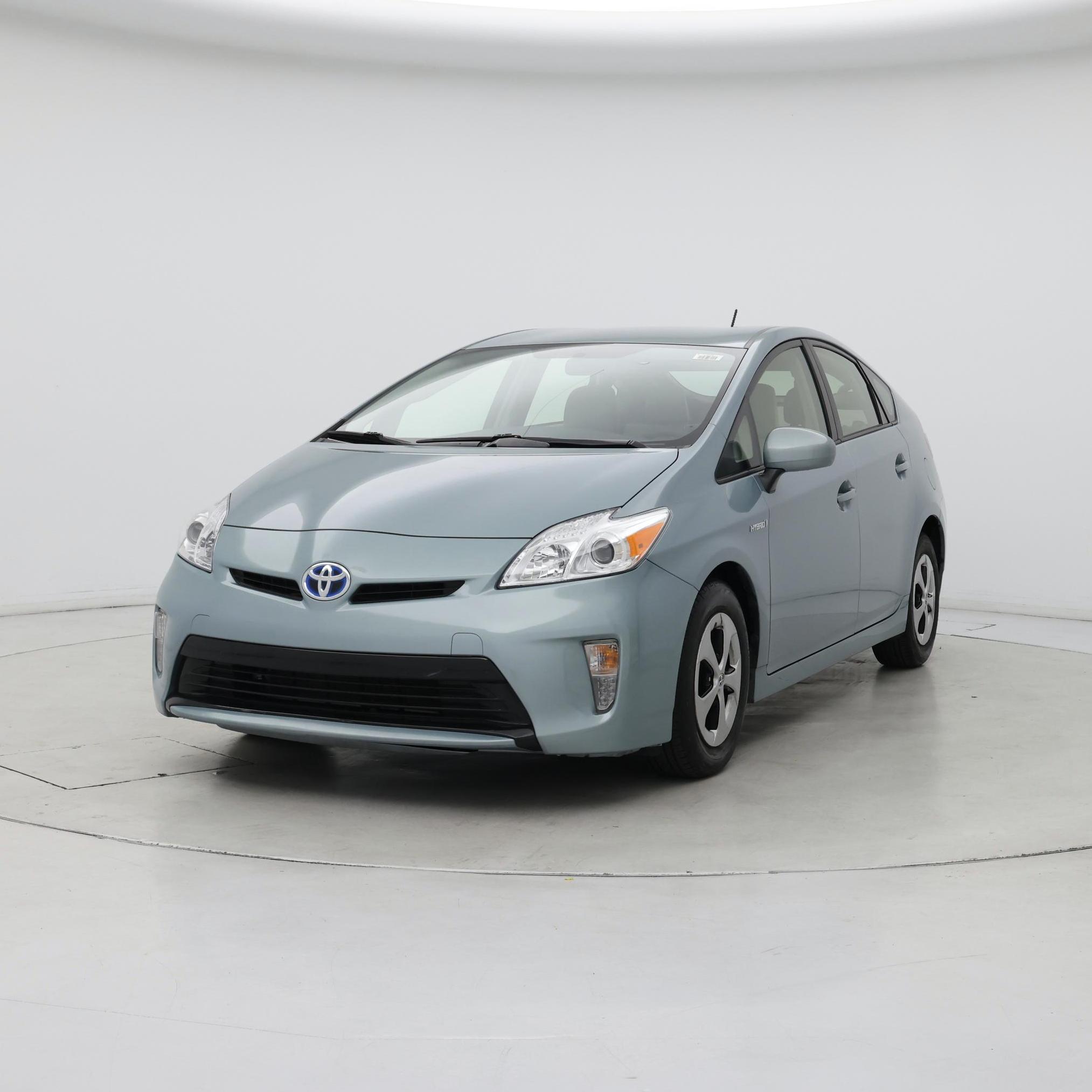 Thumbnail: 2014 Toyota Prius - 4