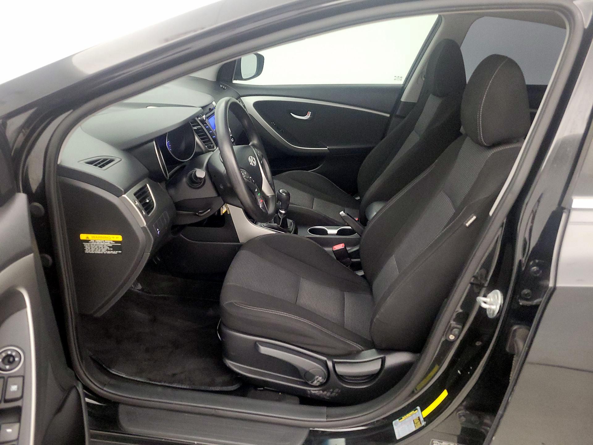Thumbnail: 2013 Hyundai Elantra - 11