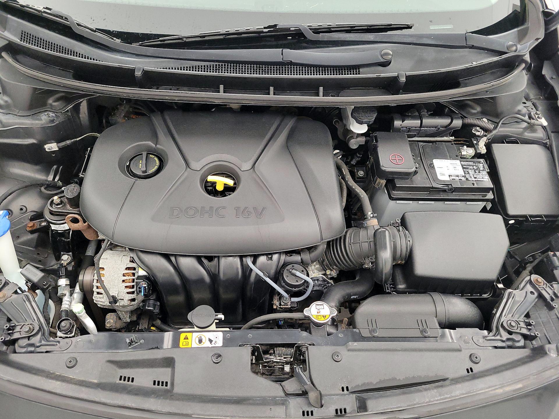 Thumbnail: 2013 Hyundai Elantra - 20