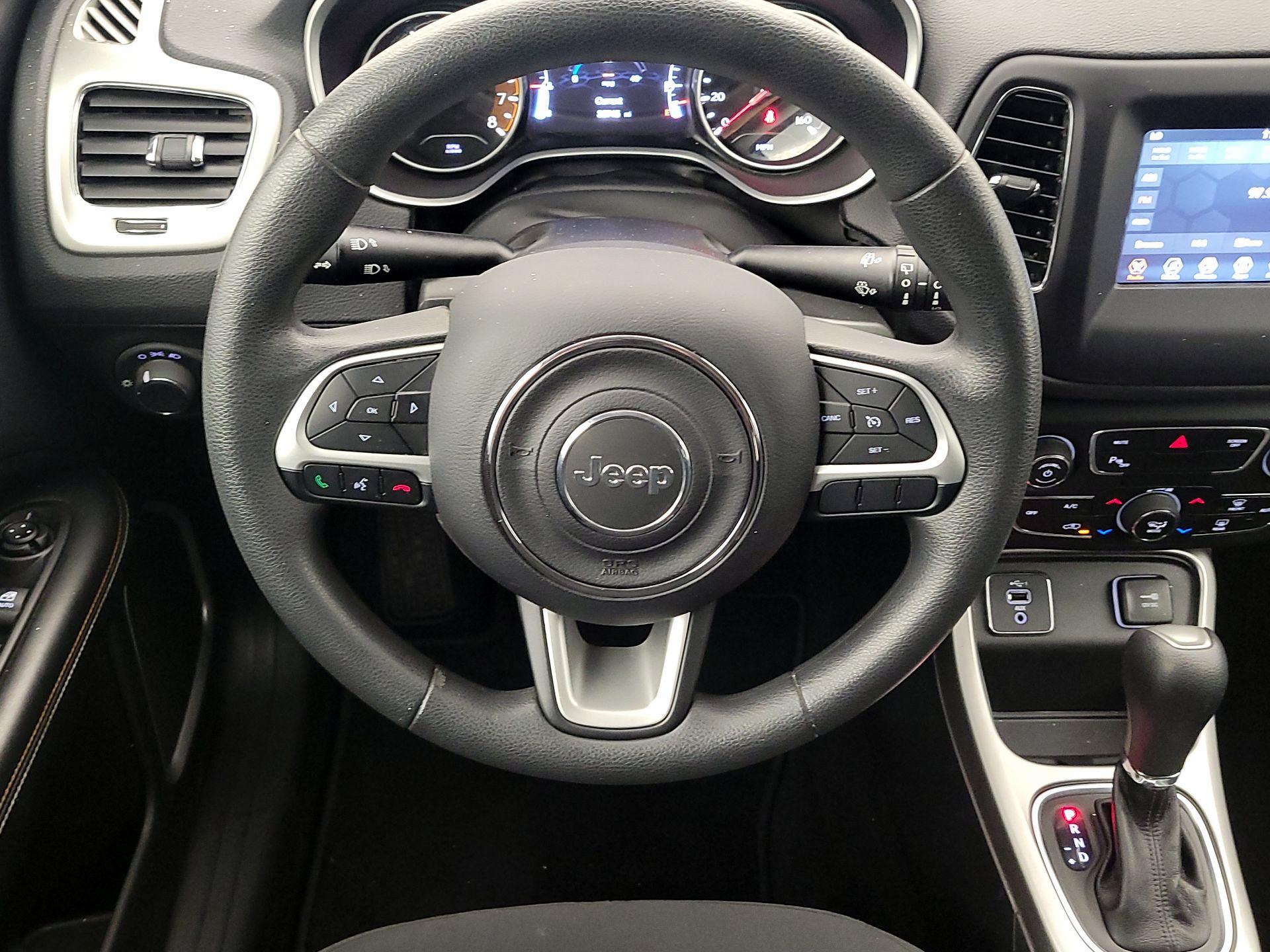 Thumbnail: 2019 Jeep Compass - 10
