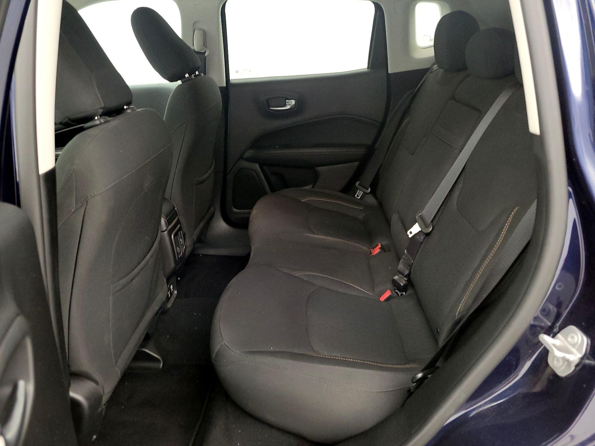 Thumbnail: 2019 Jeep Compass - 19