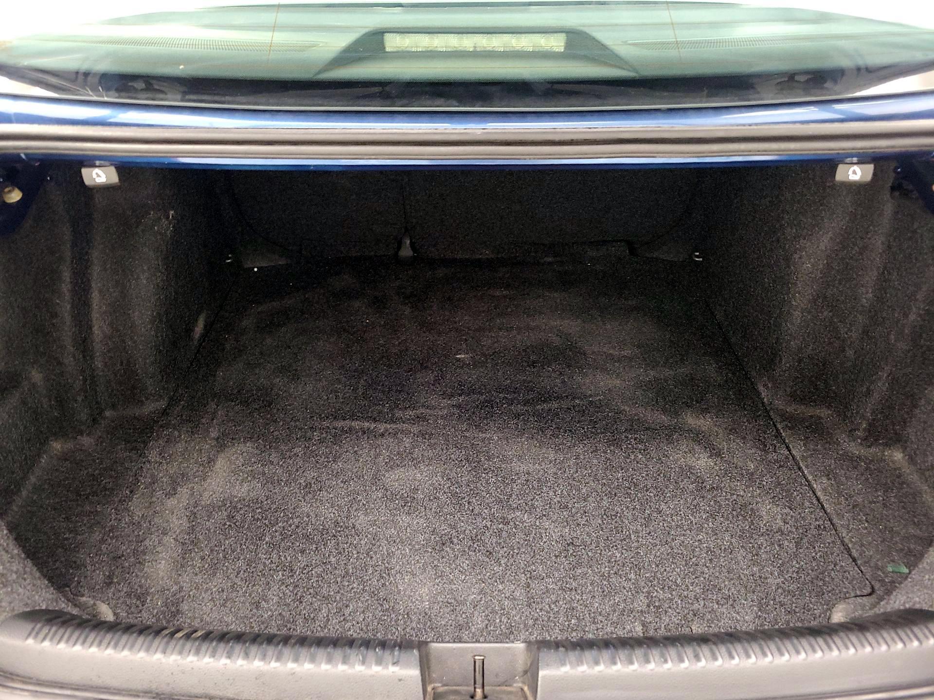 Thumbnail: 2017 Volkswagen Jetta - 20