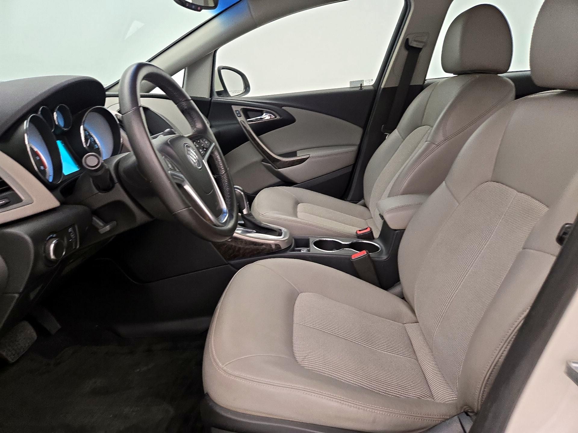 Thumbnail: 2016 Buick Verano - 11