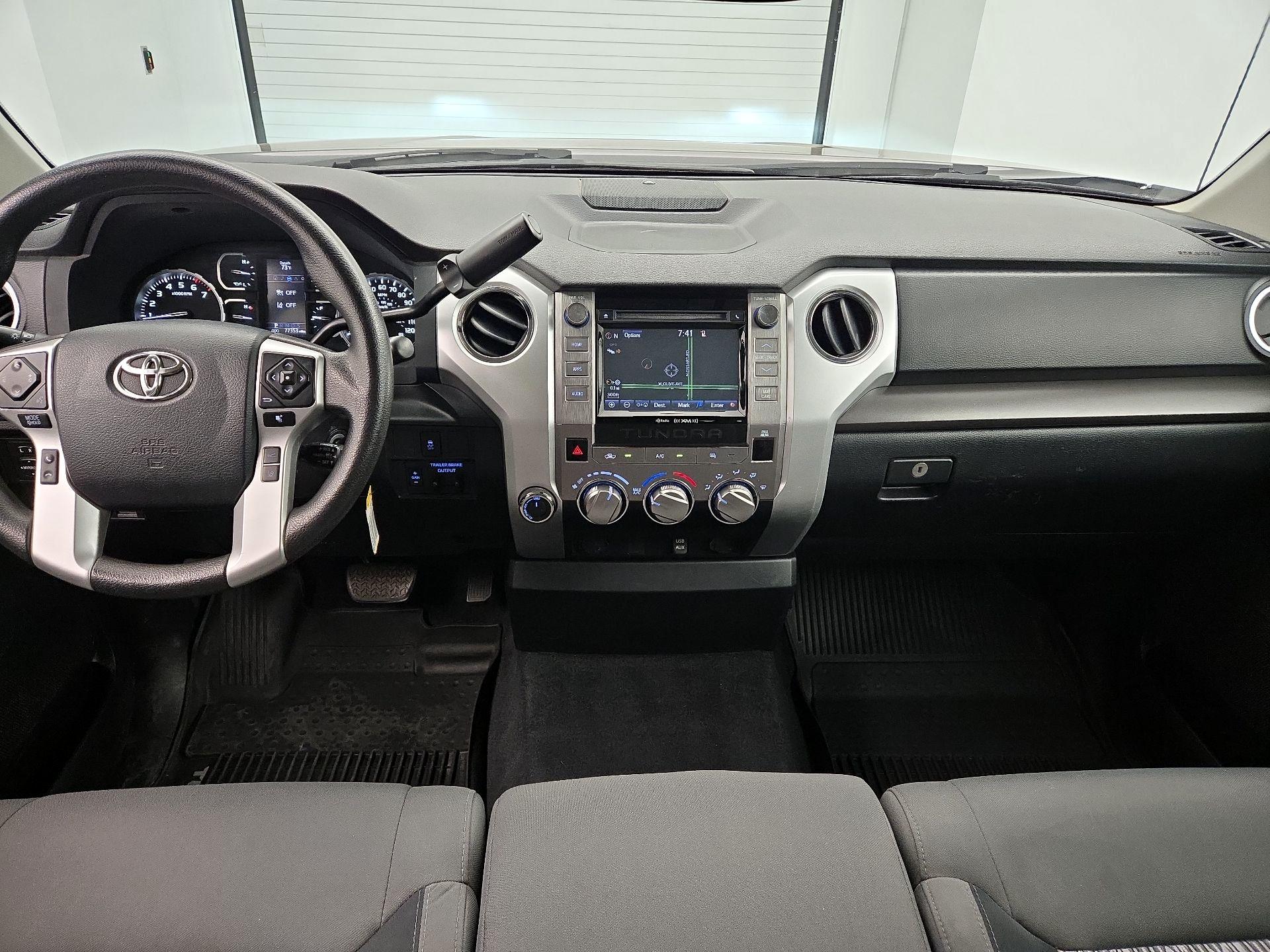 Thumbnail: 2019 Toyota Tundra - 9