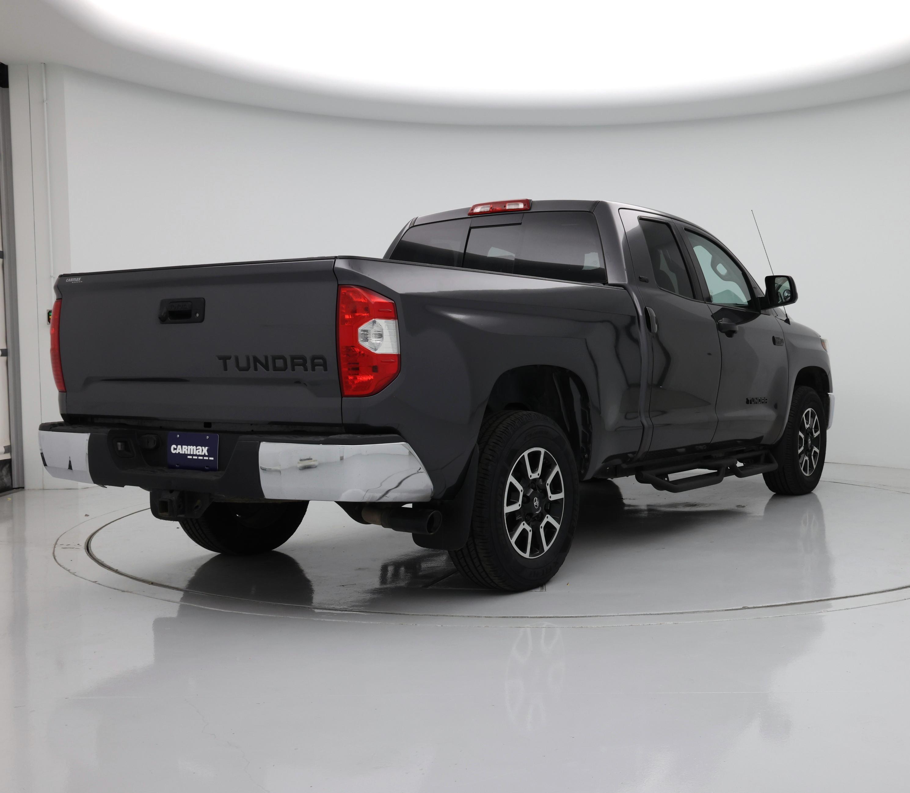 Thumbnail: 2019 Toyota Tundra - 8