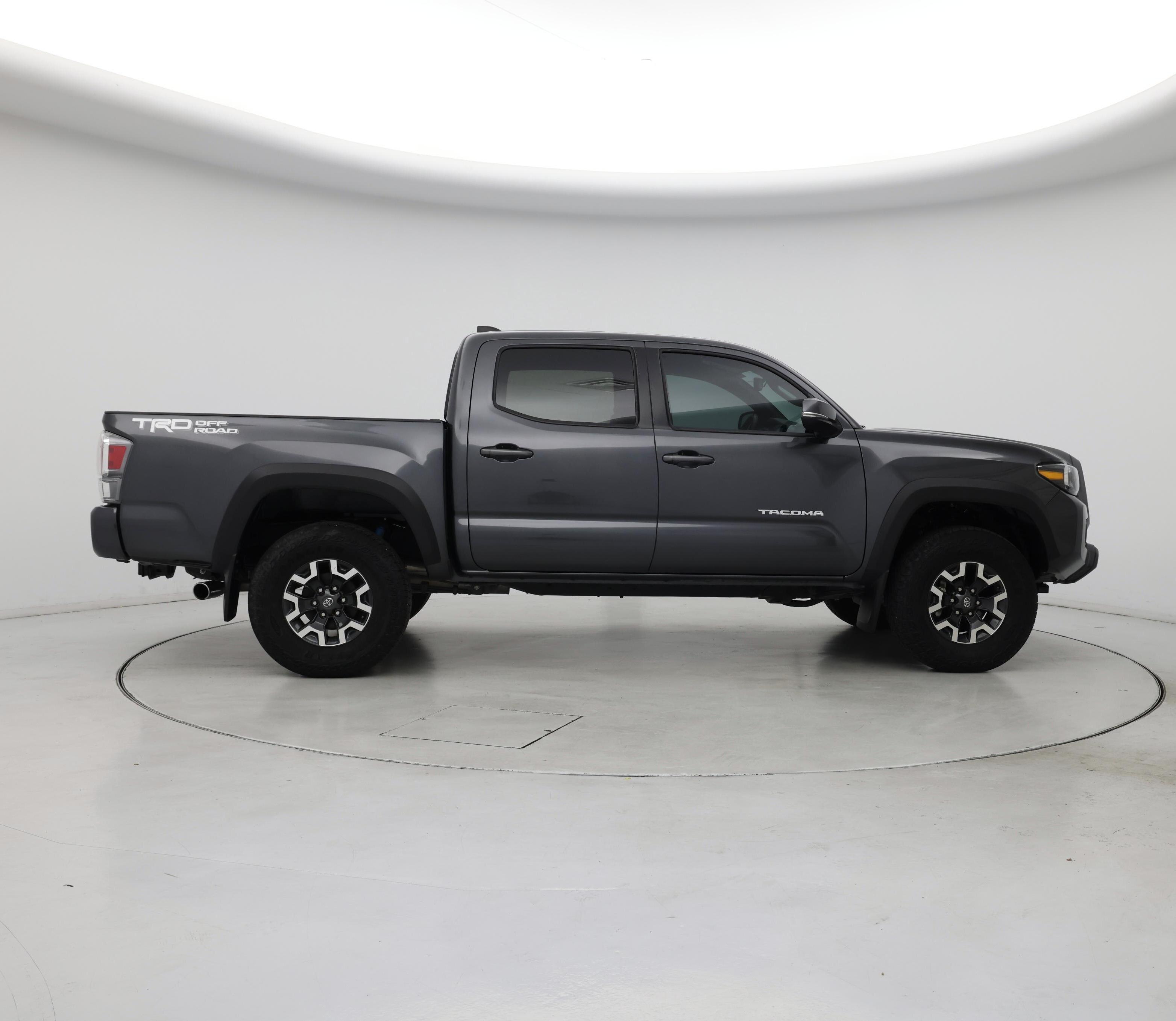 Thumbnail: 2022 Toyota Tacoma - 7