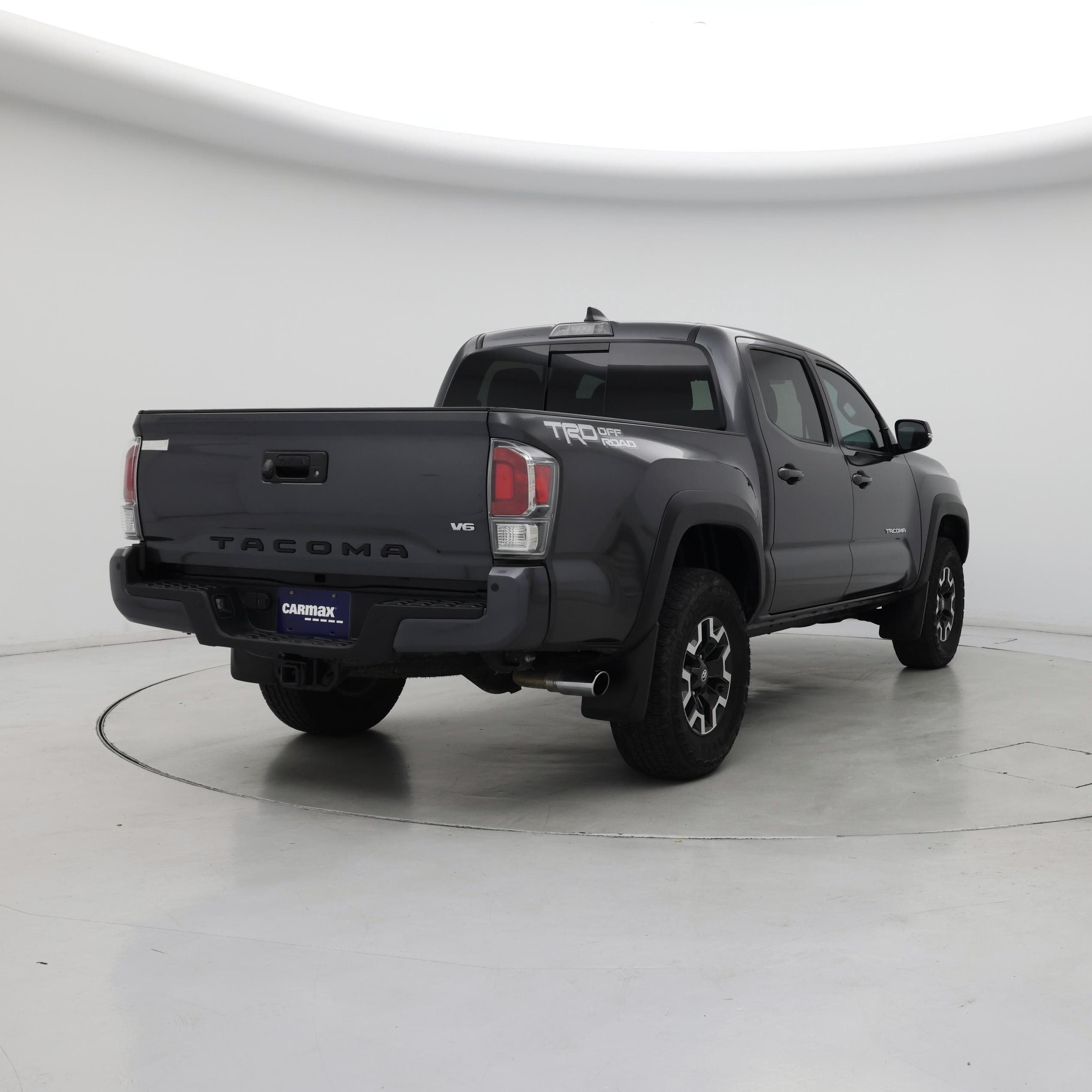 Thumbnail: 2022 Toyota Tacoma - 8
