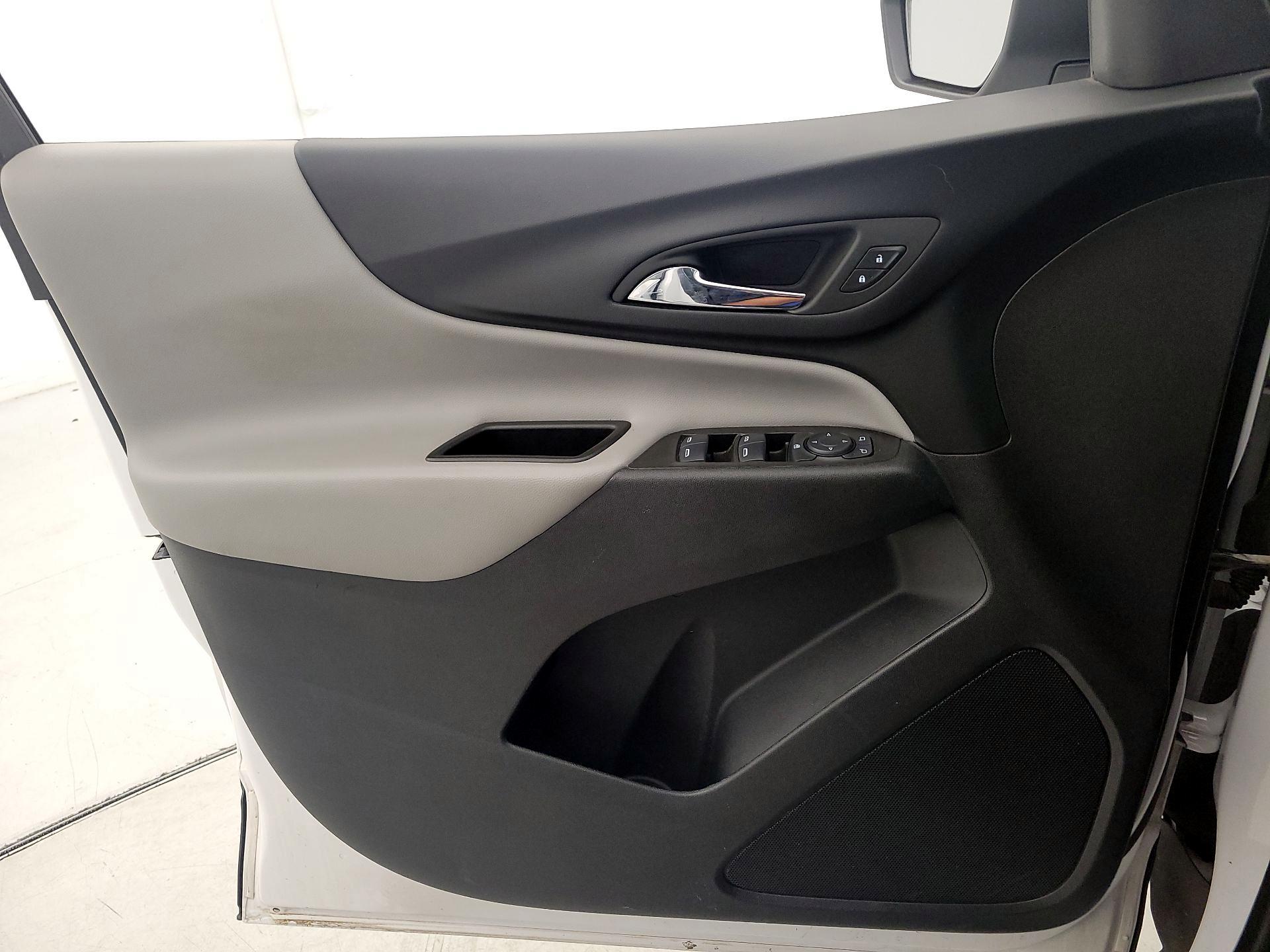 Thumbnail: 2024 Chevrolet Equinox - 12