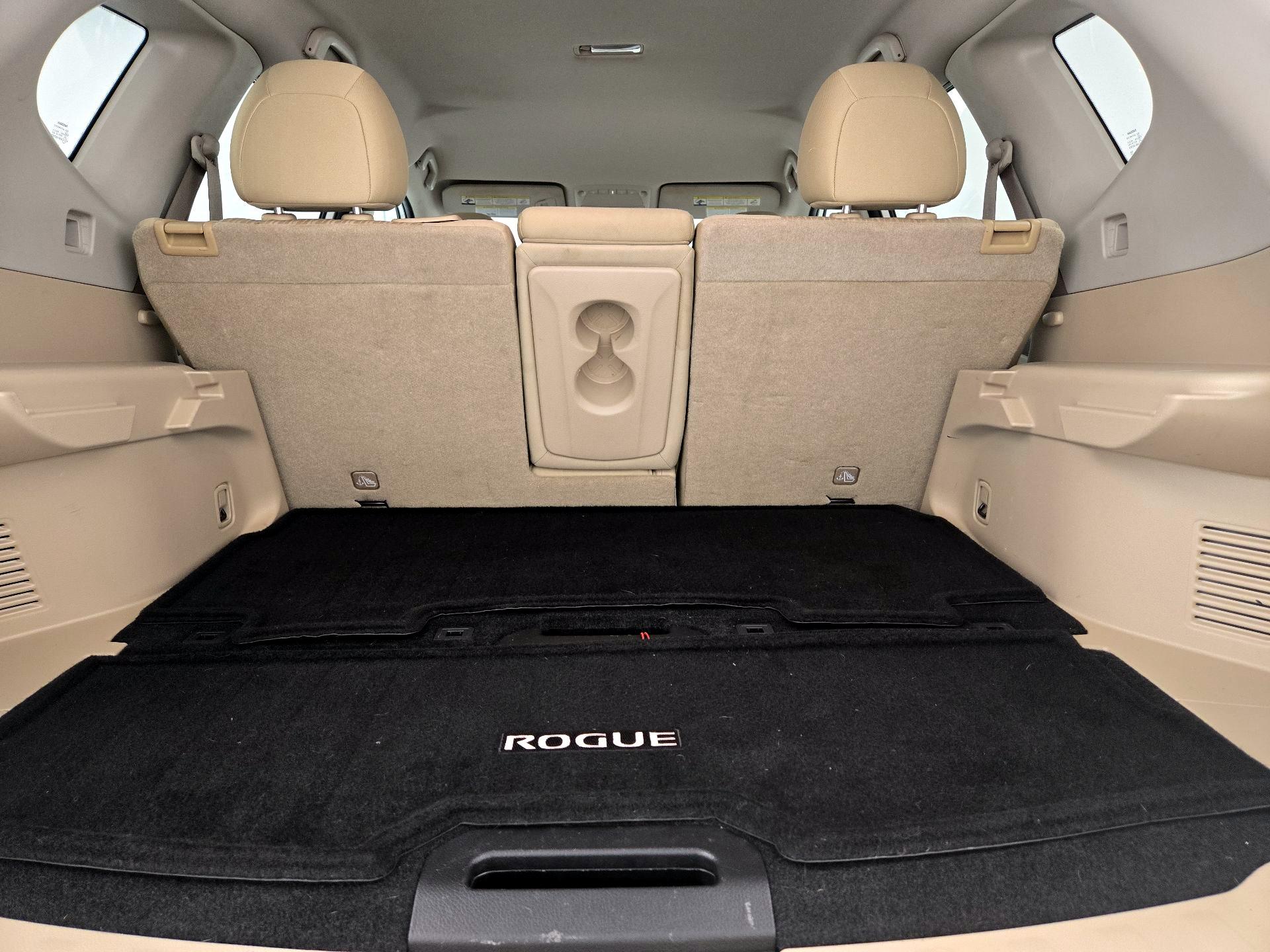 Thumbnail: 2017 Nissan Rogue - 20