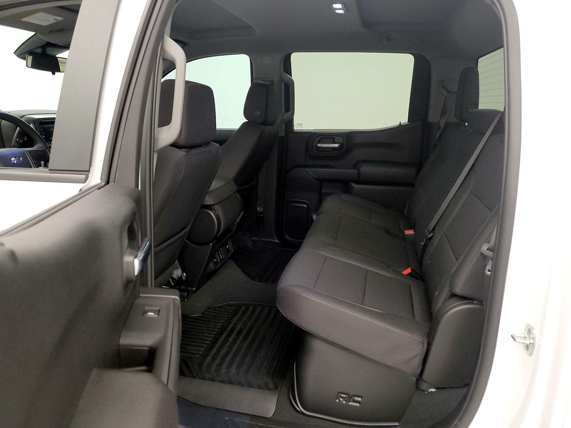 Thumbnail: 2025 Chevrolet Silverado 1500 - 19
