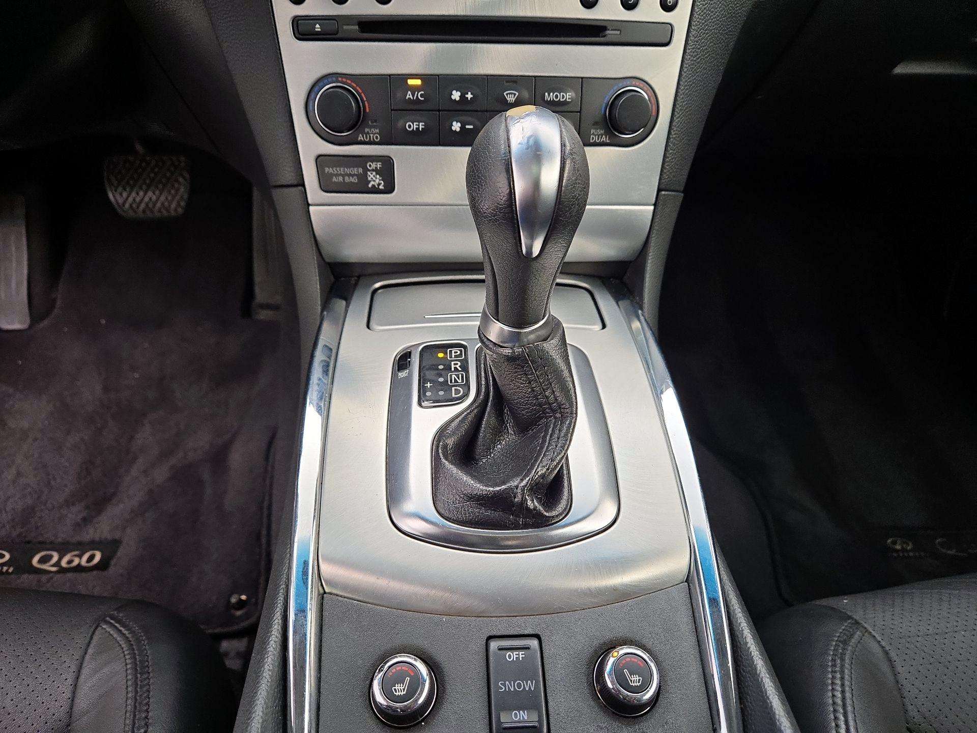 Thumbnail: 2015 INFINITI Q60 - 18