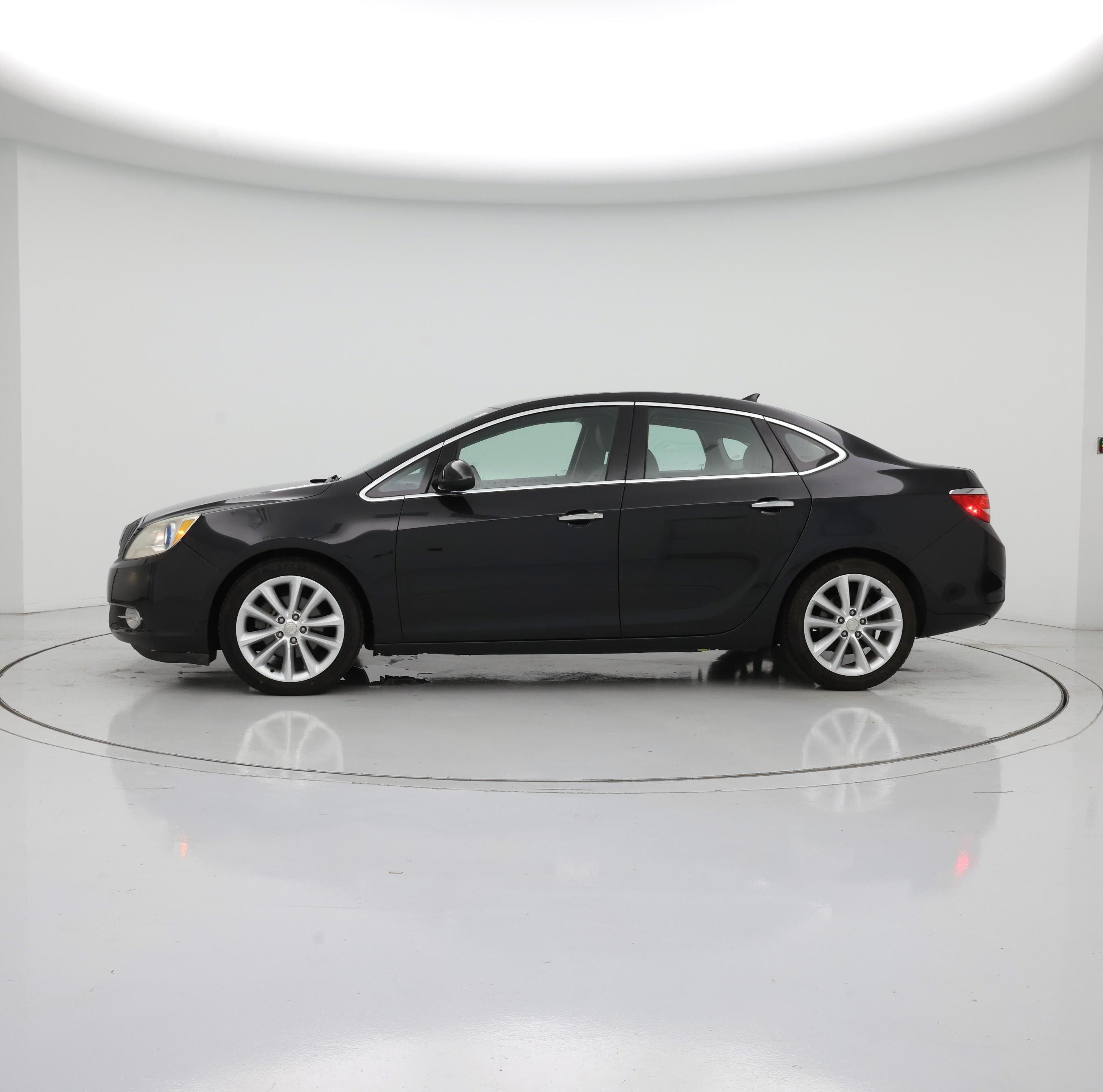 Thumbnail: 2014 Buick Verano - 3