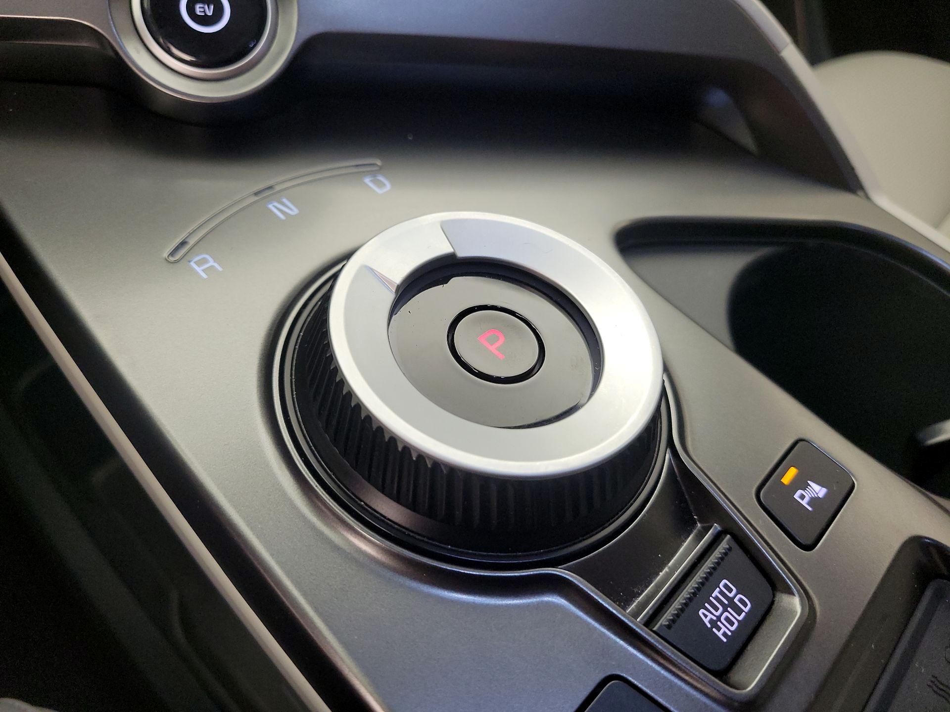 Thumbnail: 2024 Kia EV6 - 18