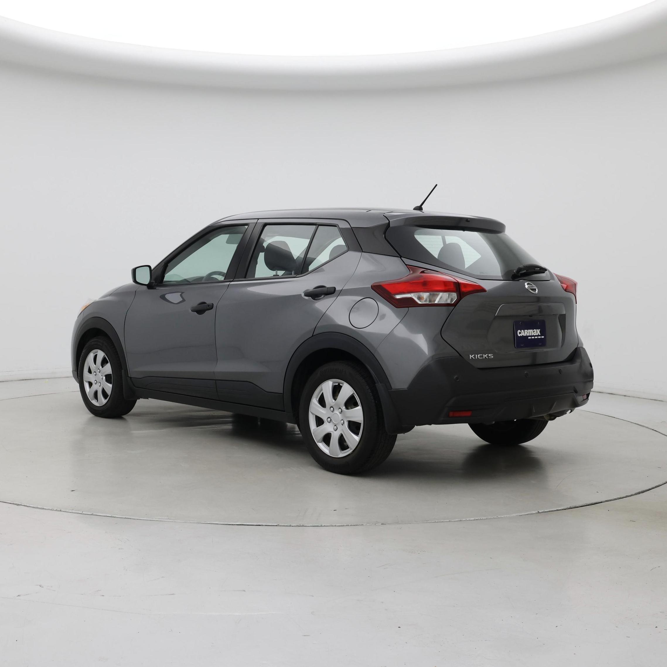 Thumbnail: 2020 Nissan Kicks - 2