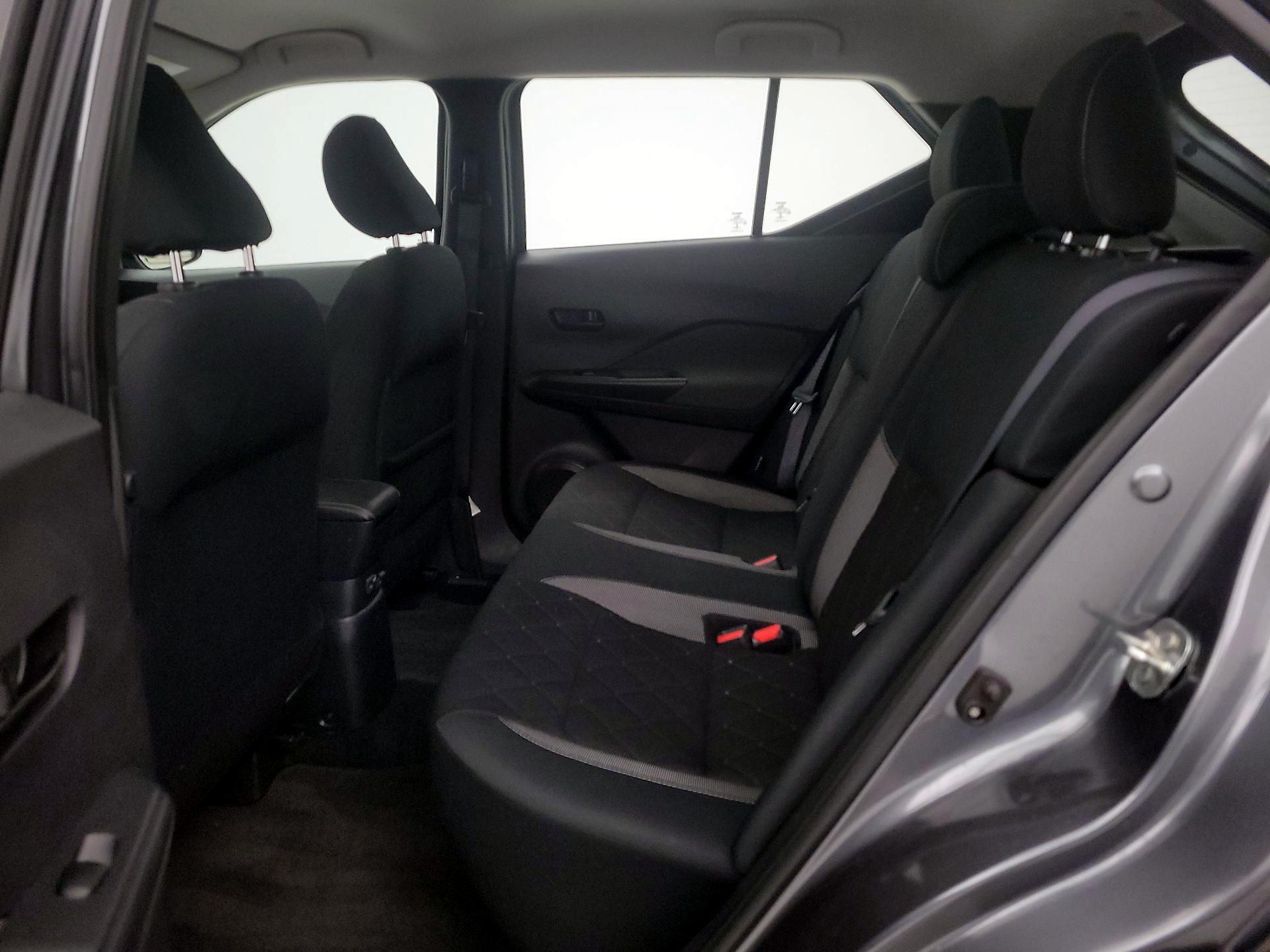 Thumbnail: 2020 Nissan Kicks - 19