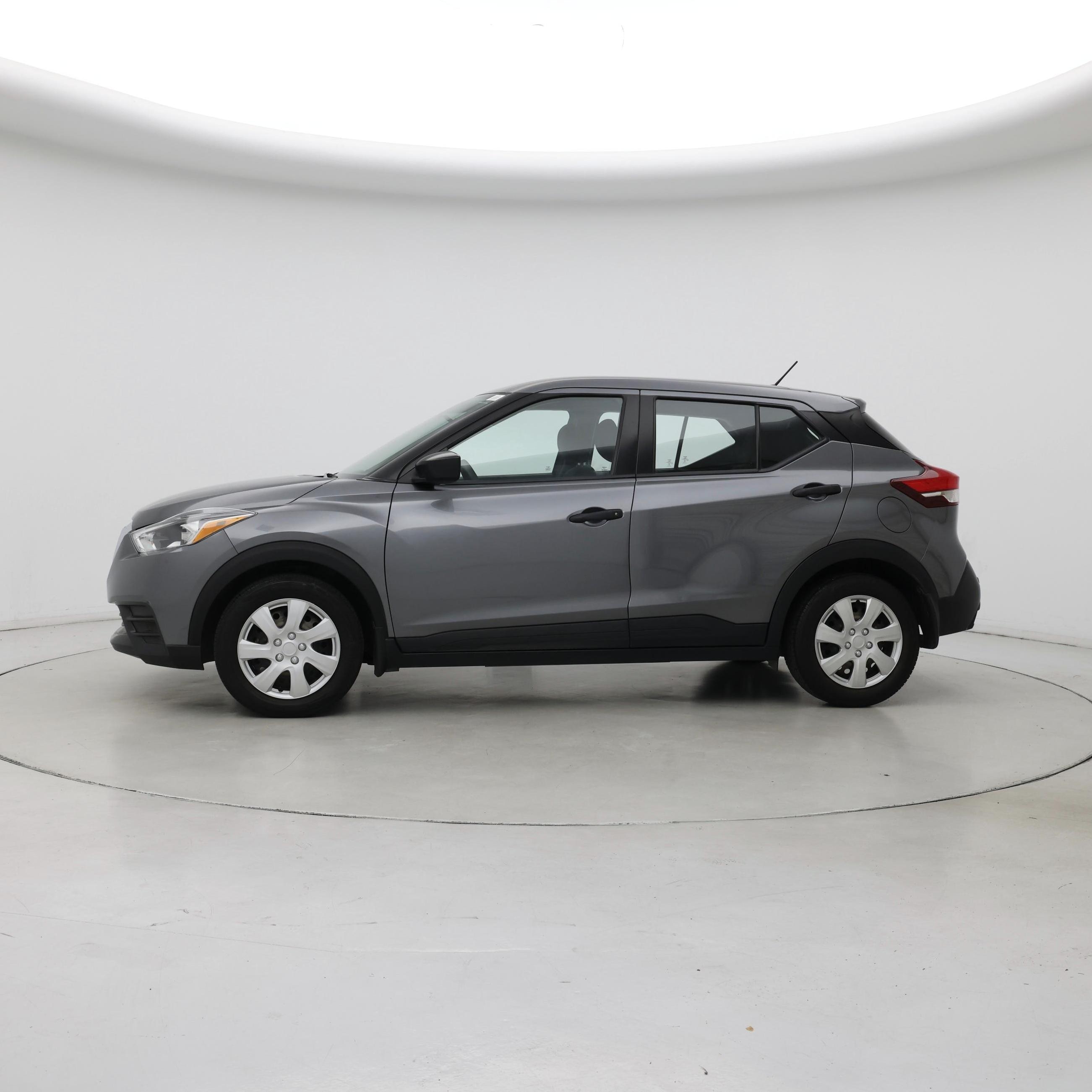 Thumbnail: 2020 Nissan Kicks - 3