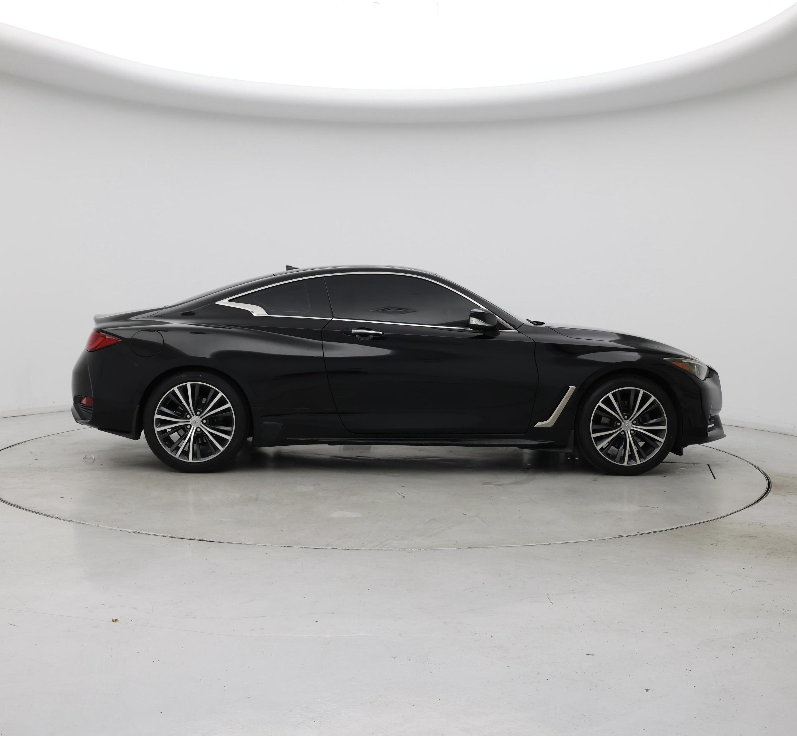 Thumbnail: 2017 INFINITI Q60 - 7