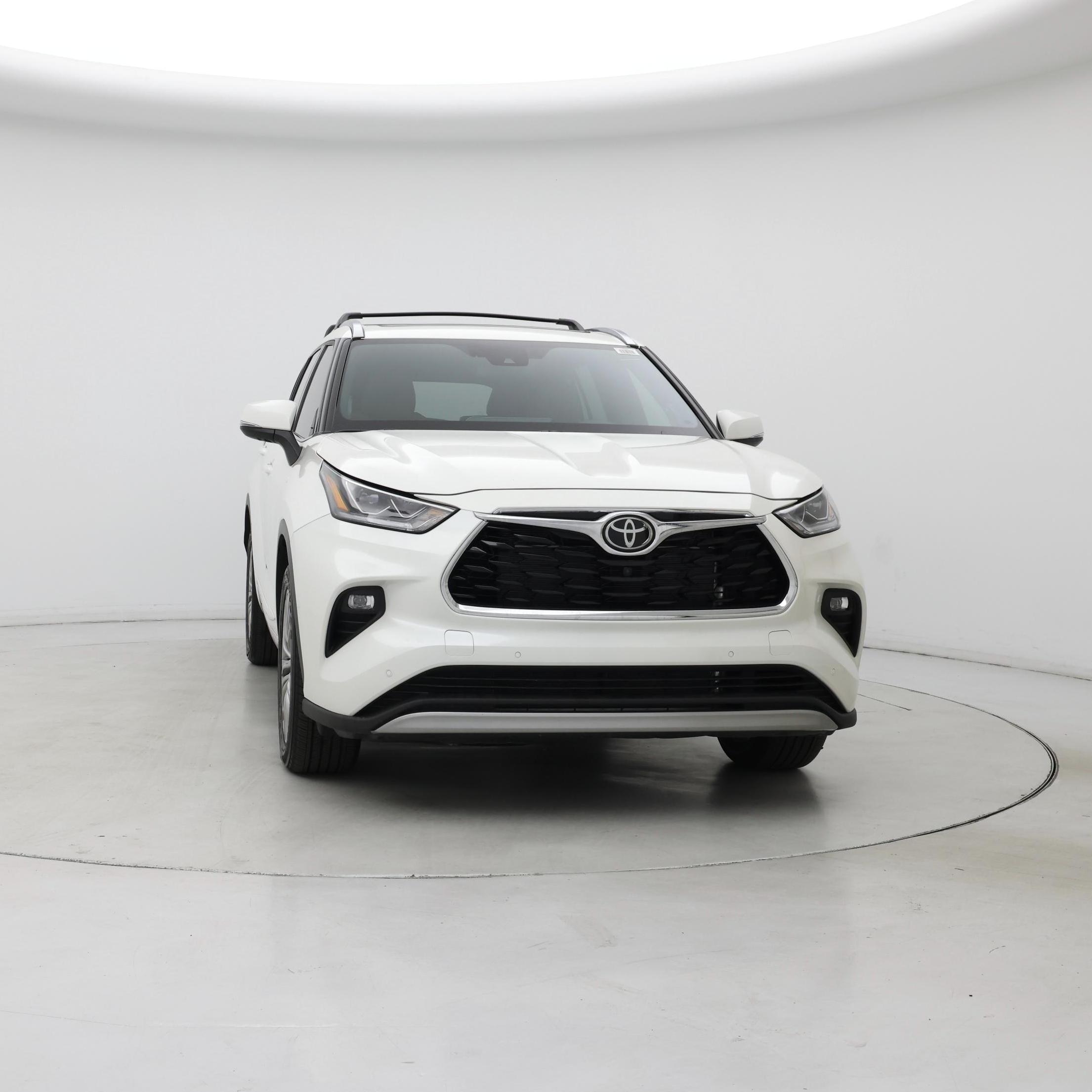 Thumbnail: 2021 Toyota Highlander - 5