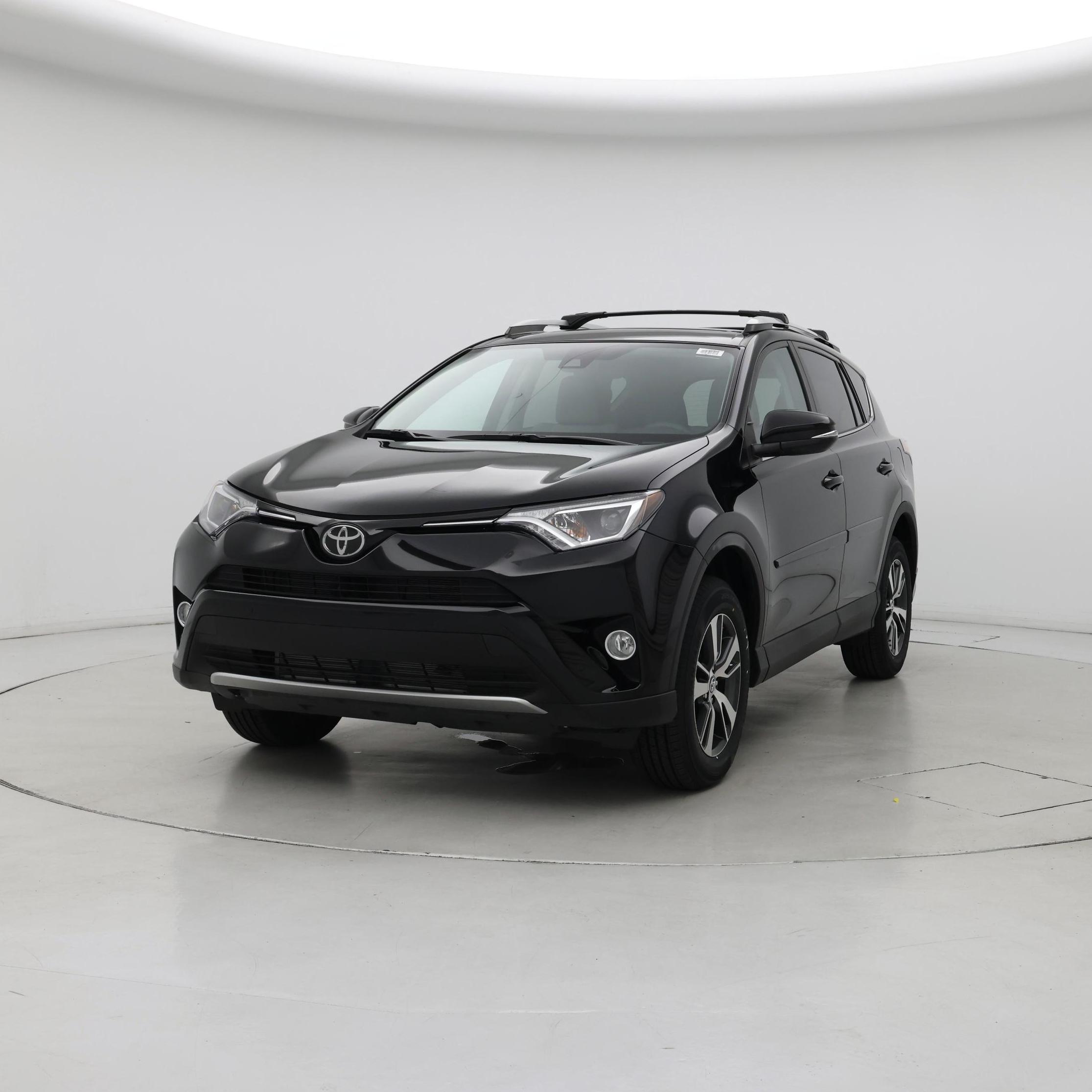 Thumbnail: 2016 Toyota RAV4 - 4
