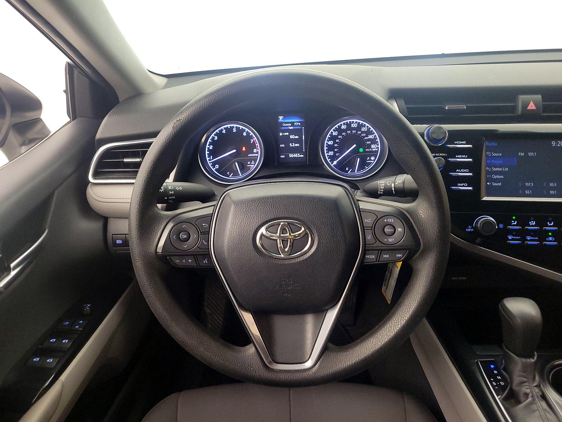 Thumbnail: 2018 Toyota Camry - 10