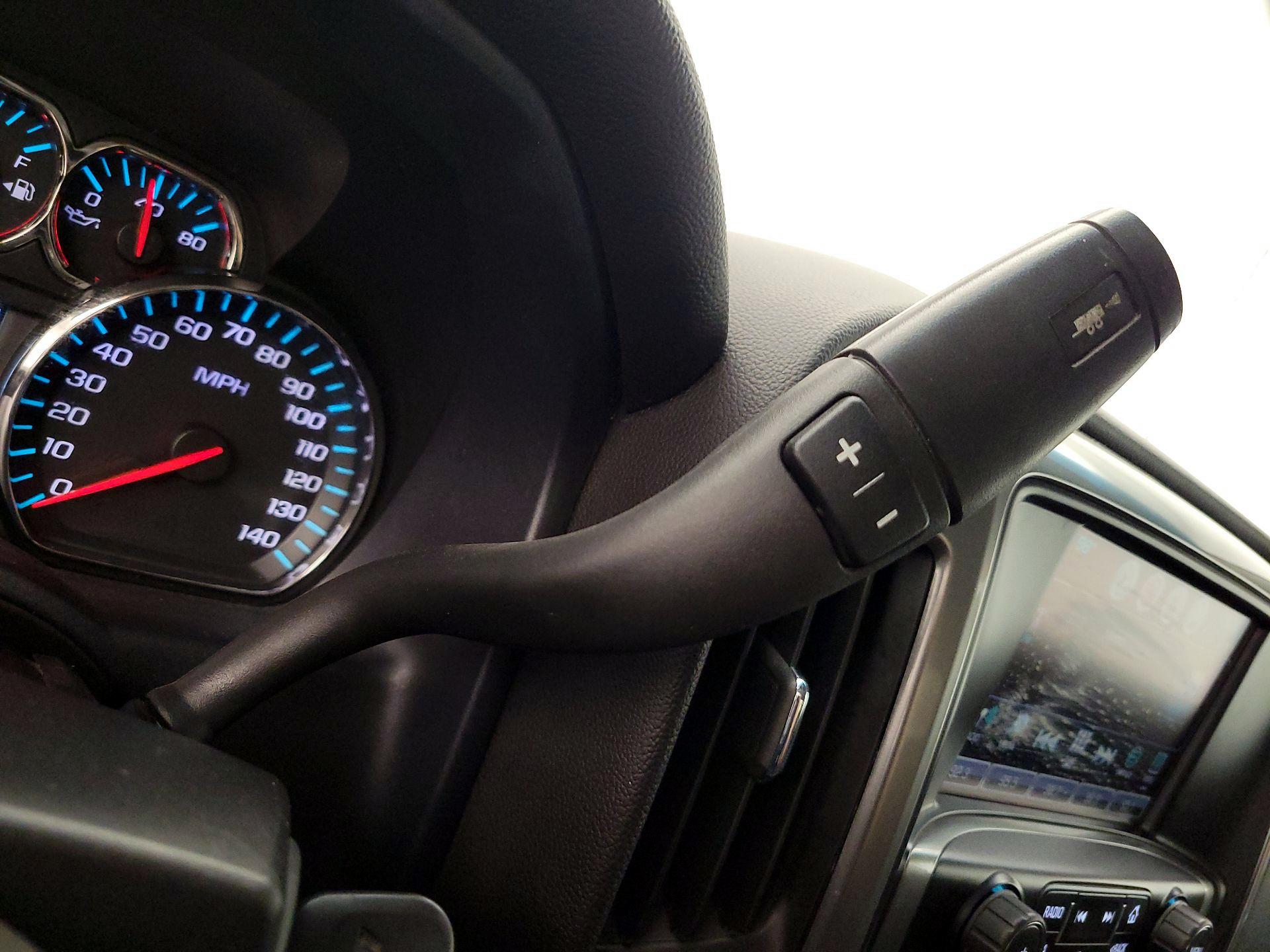 Thumbnail: 2016 Chevrolet Silverado 1500 - 17